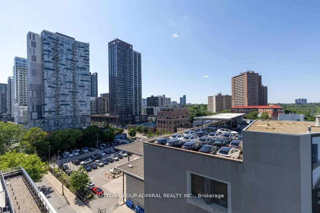 5 Defries Street, #801