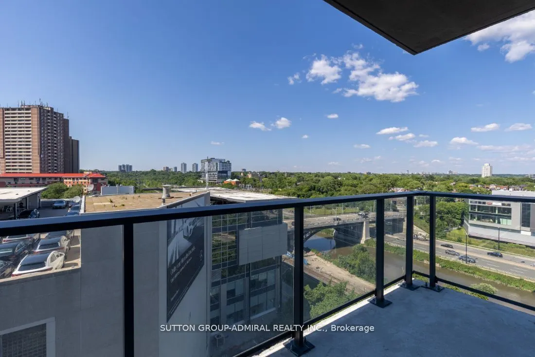 5 Defries Street, #801
