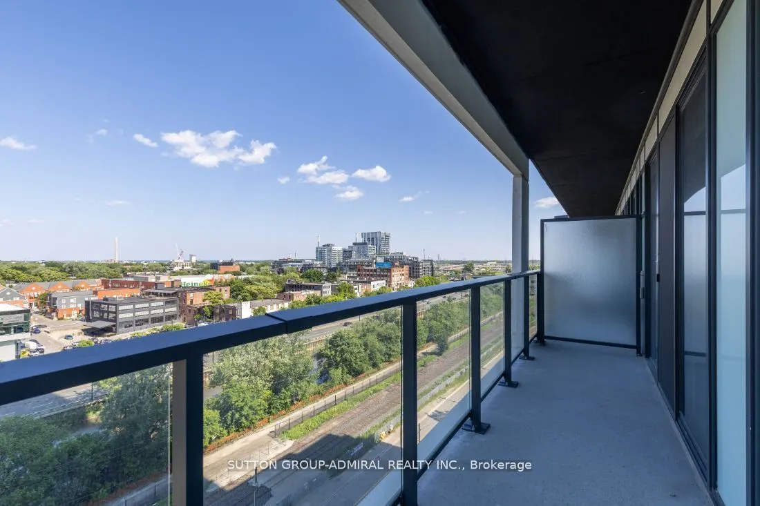 5 Defries Street, #801