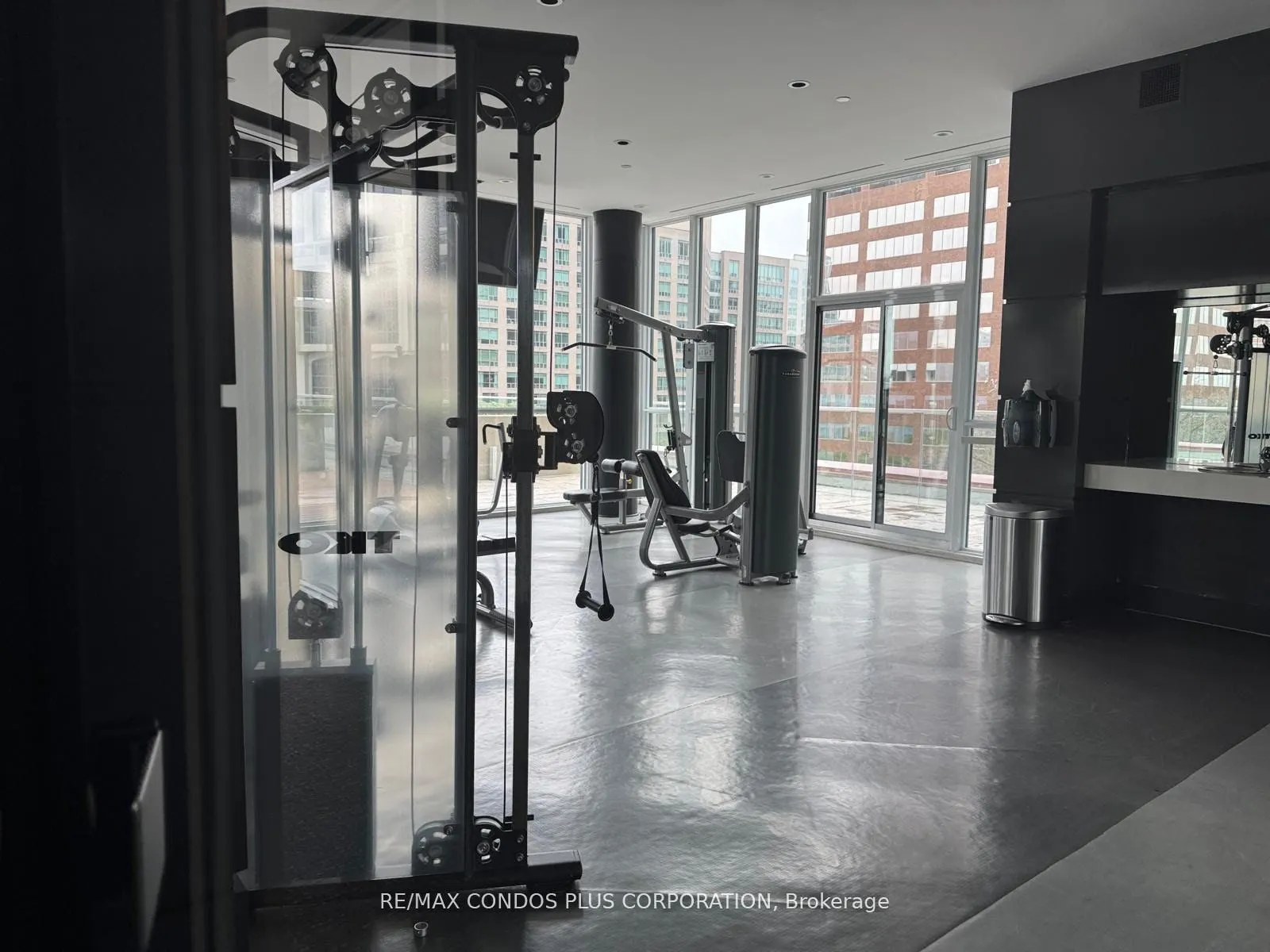 32 Davenport Road #306