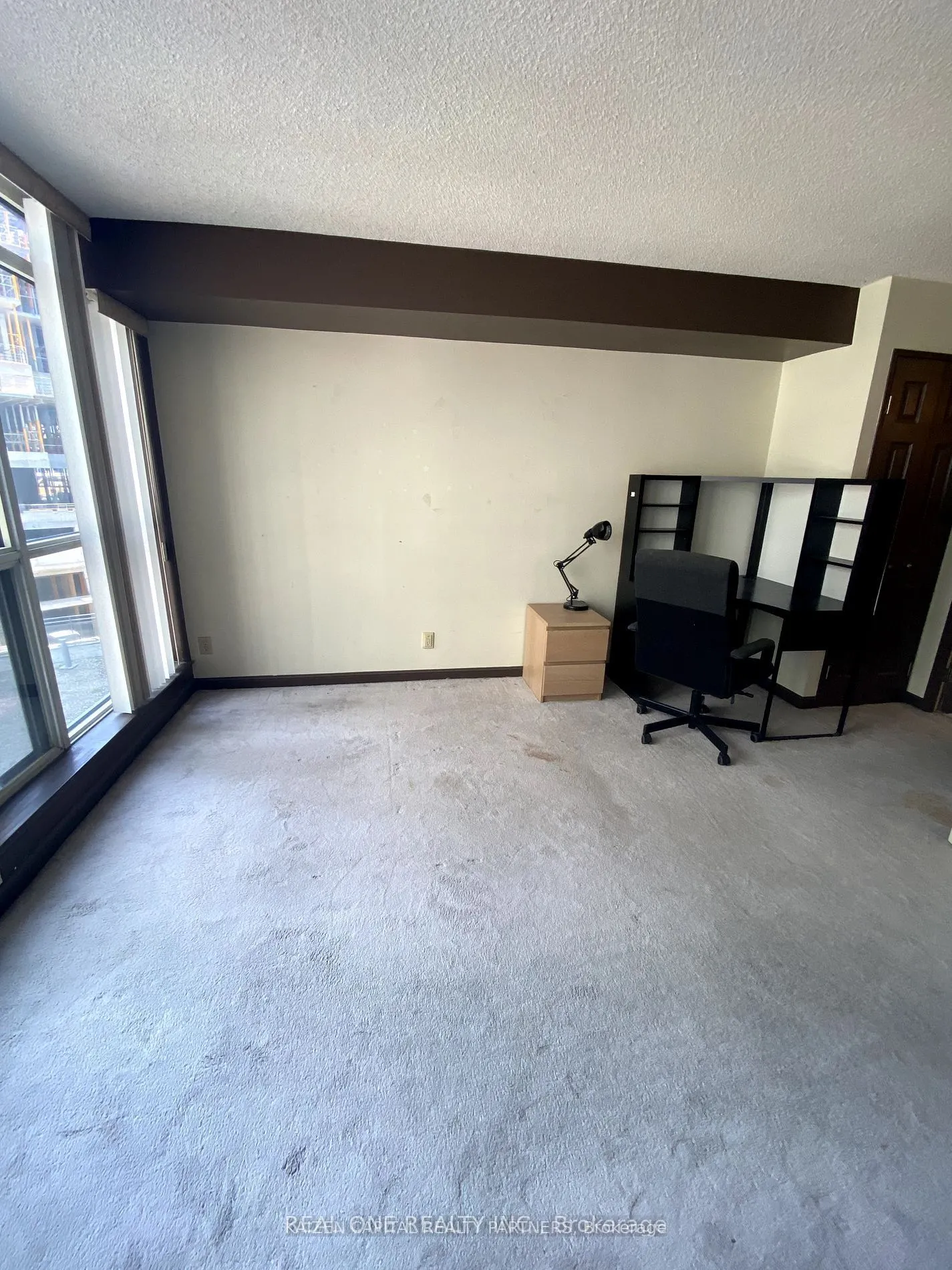 24 Wellesley Street W, #407