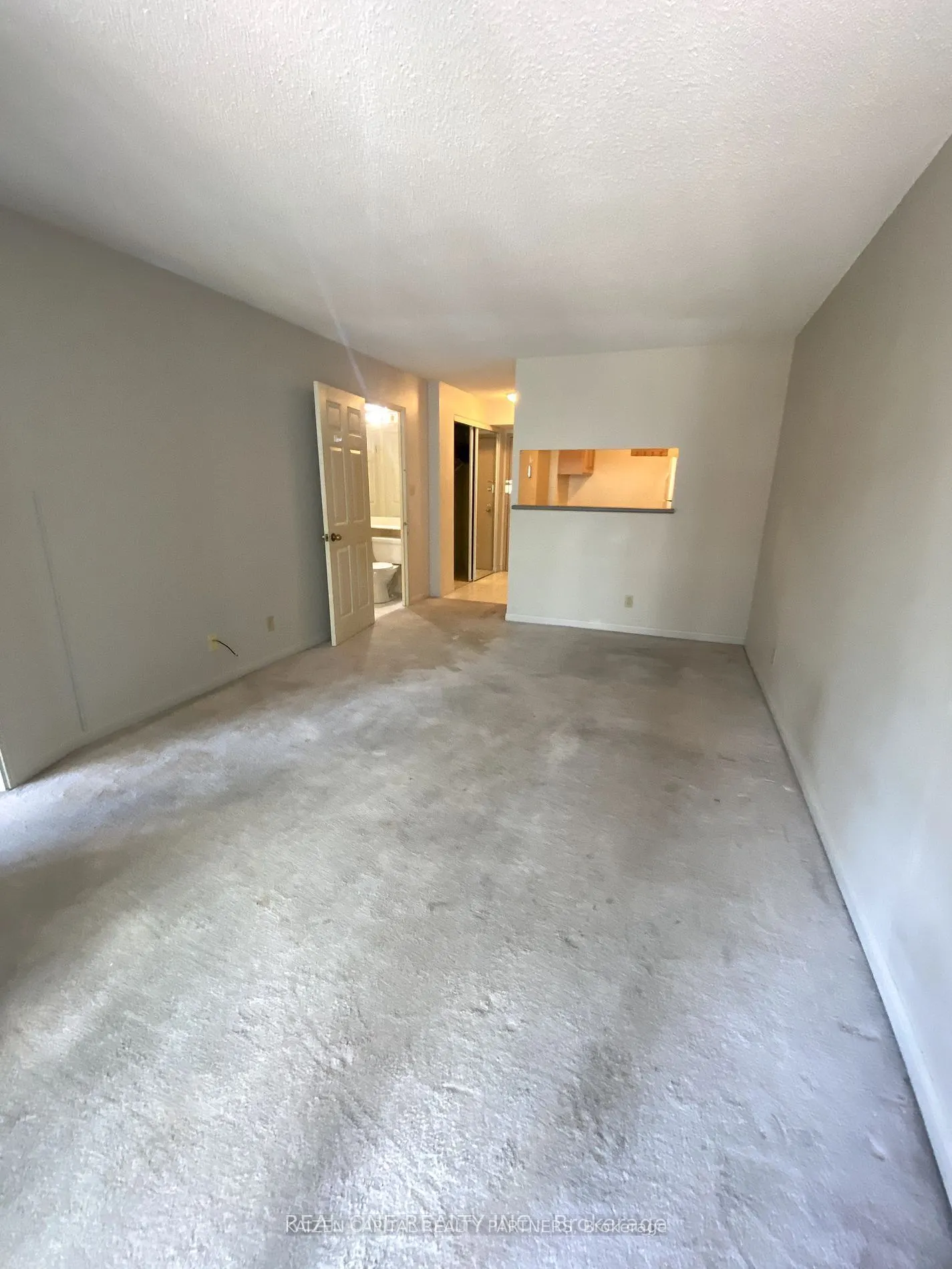 24 Wellesley Street W, #407