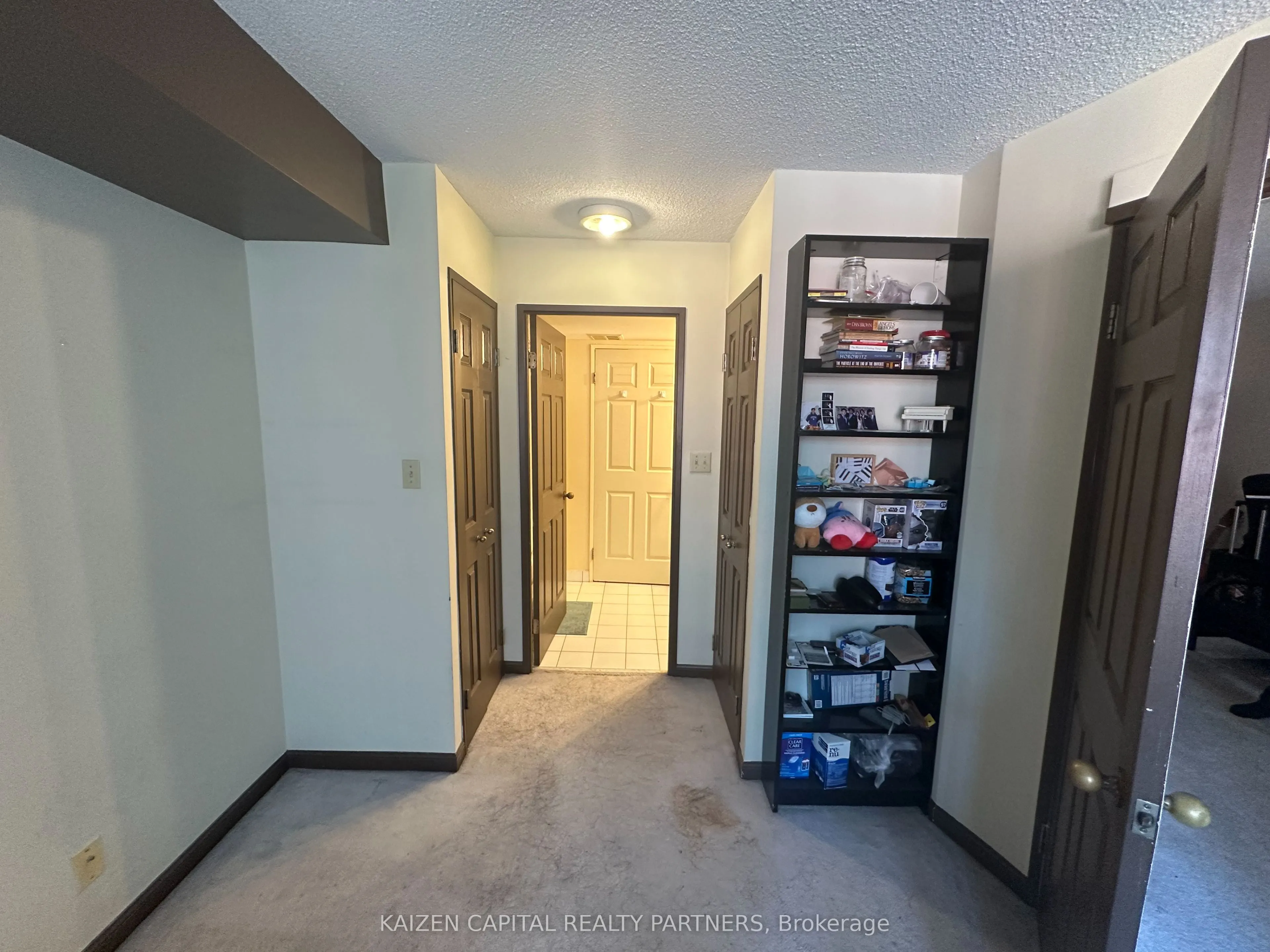 24 Wellesley Street W, #407
