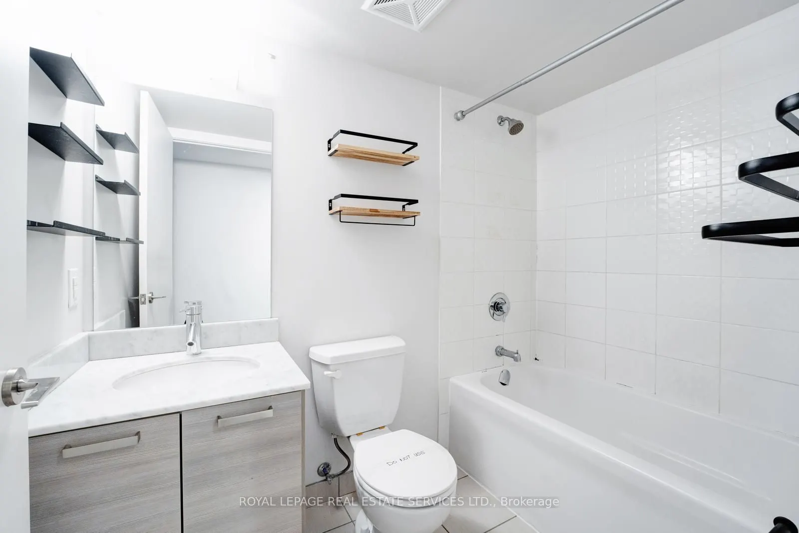 36 Lisgar Street, #1003E