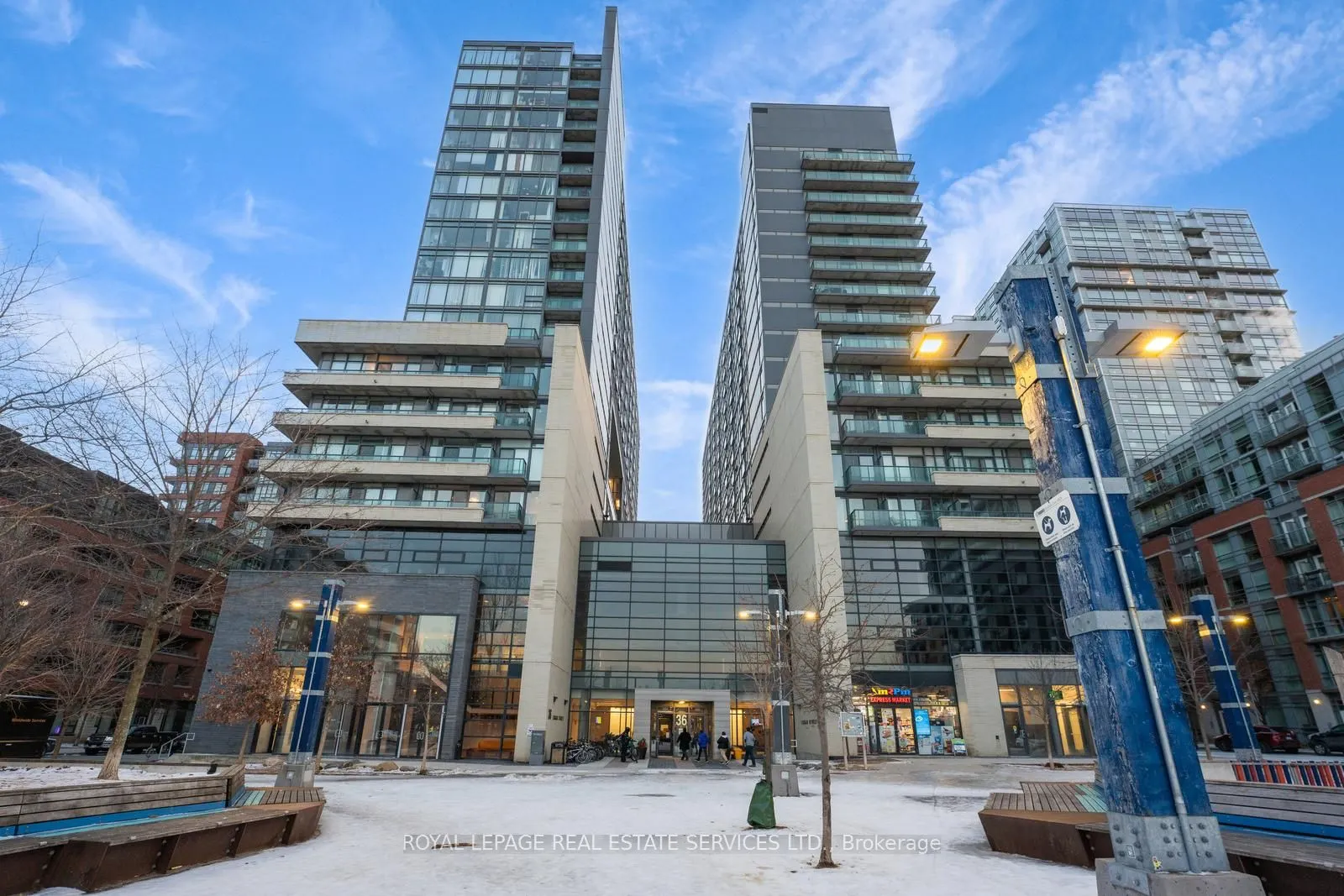 36 Lisgar Street, #1003E