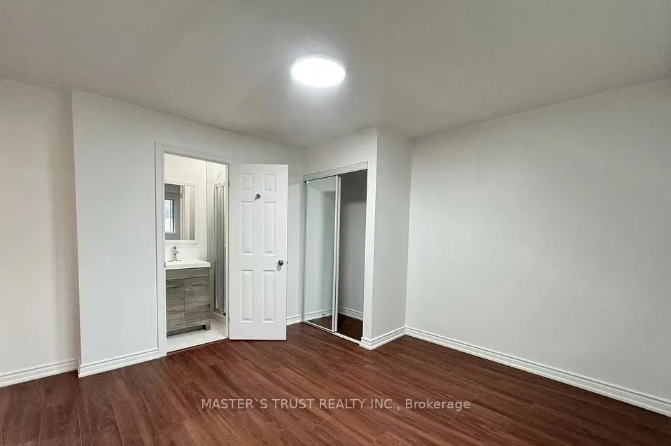 25 Navaho Drive