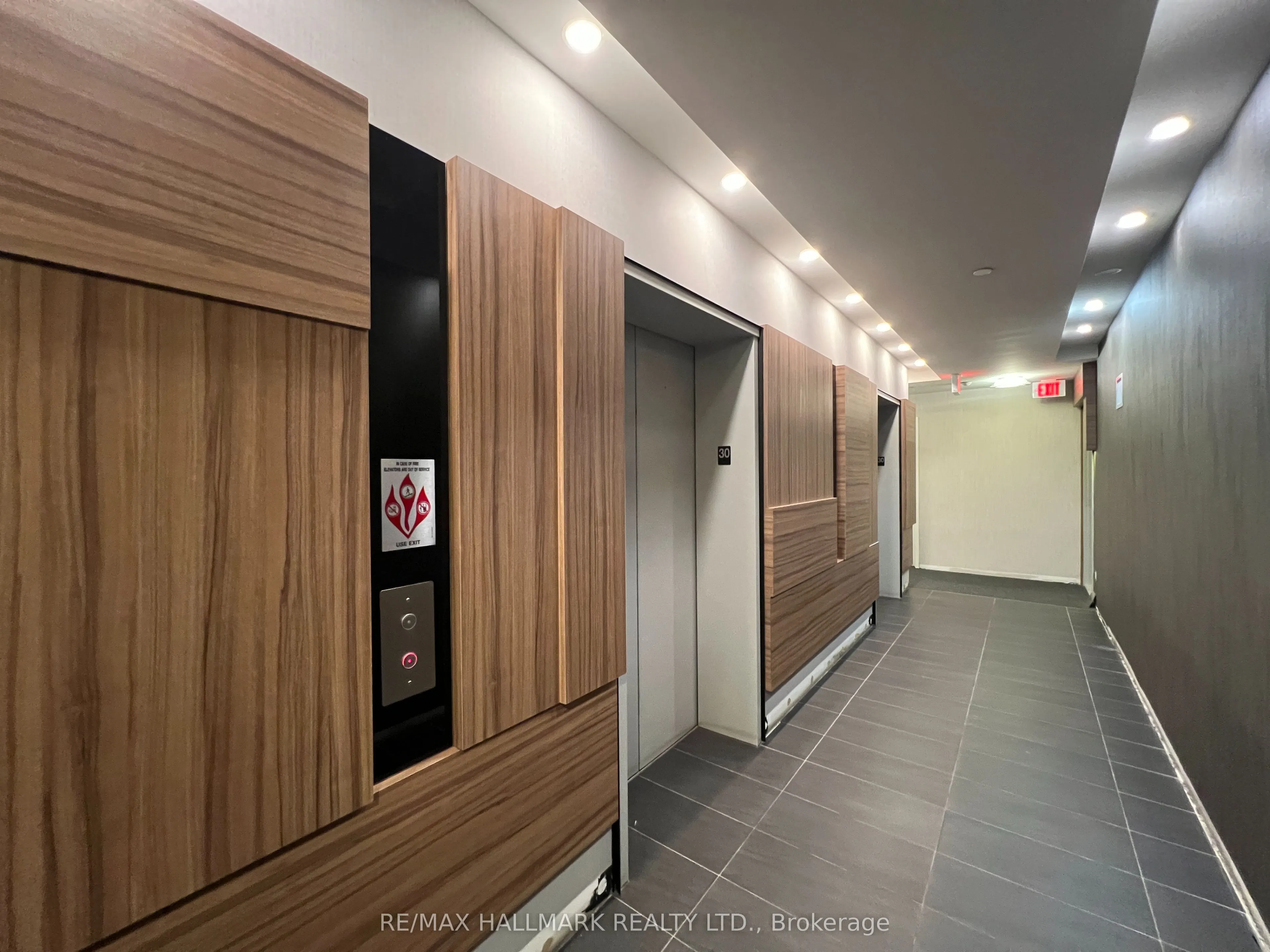75 St Nicholas Street, #3001