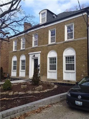 1745 Bathurst Street, #B