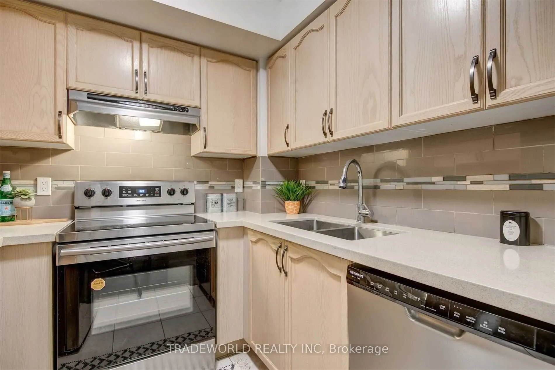 20 Olive Avenue, #1710