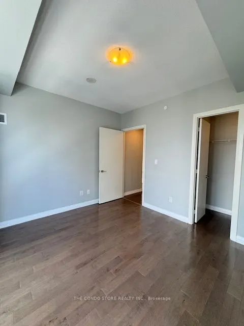 460 Adelaide Street E, #1911