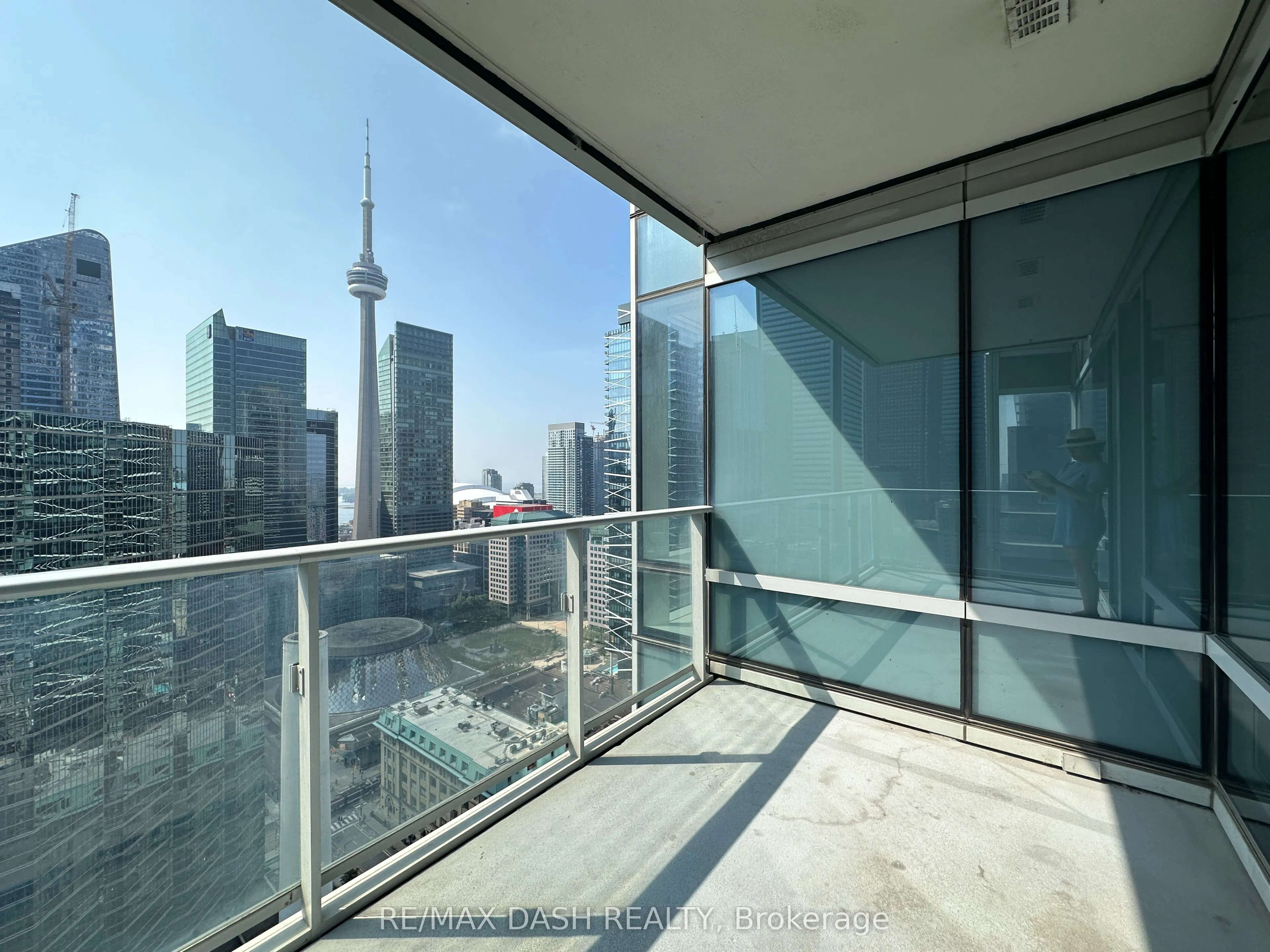 180 University Avenue, #3209