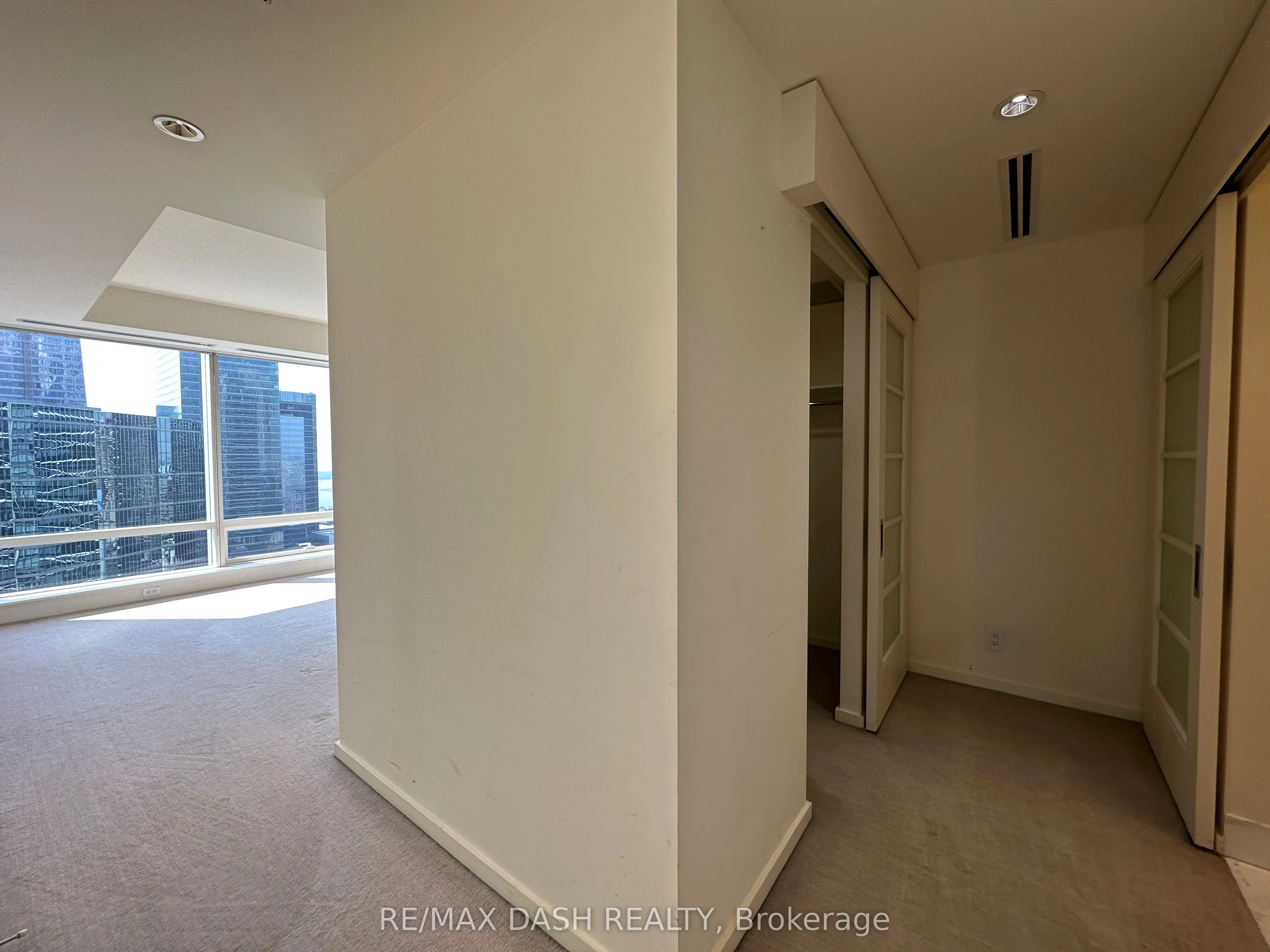 180 University Avenue, #3209