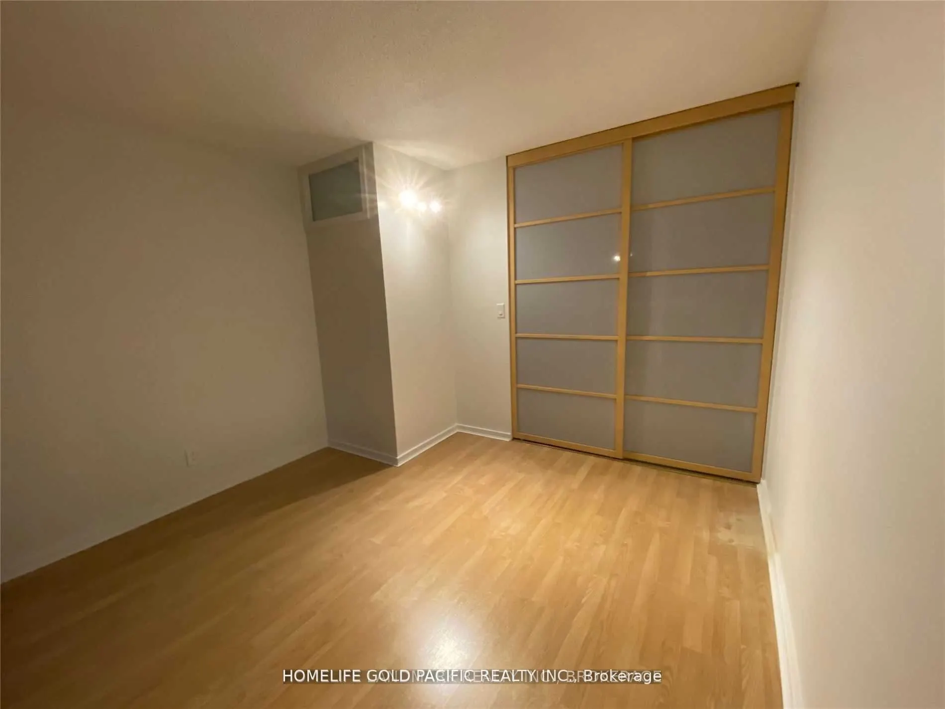 15 Maitland Place, #1903