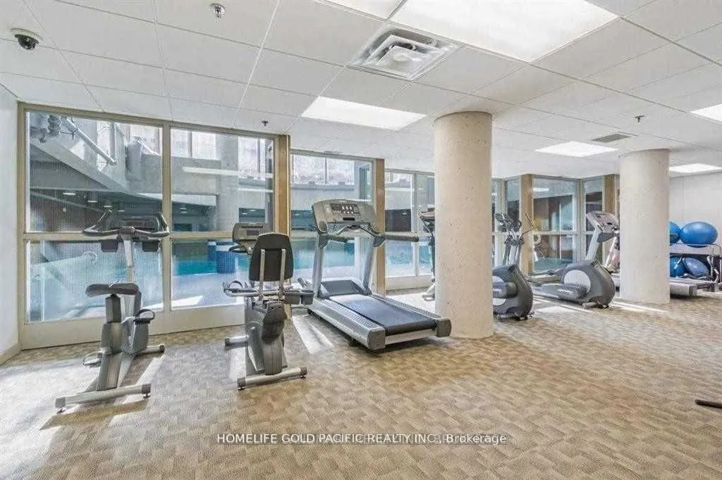15 Maitland Place, #1903