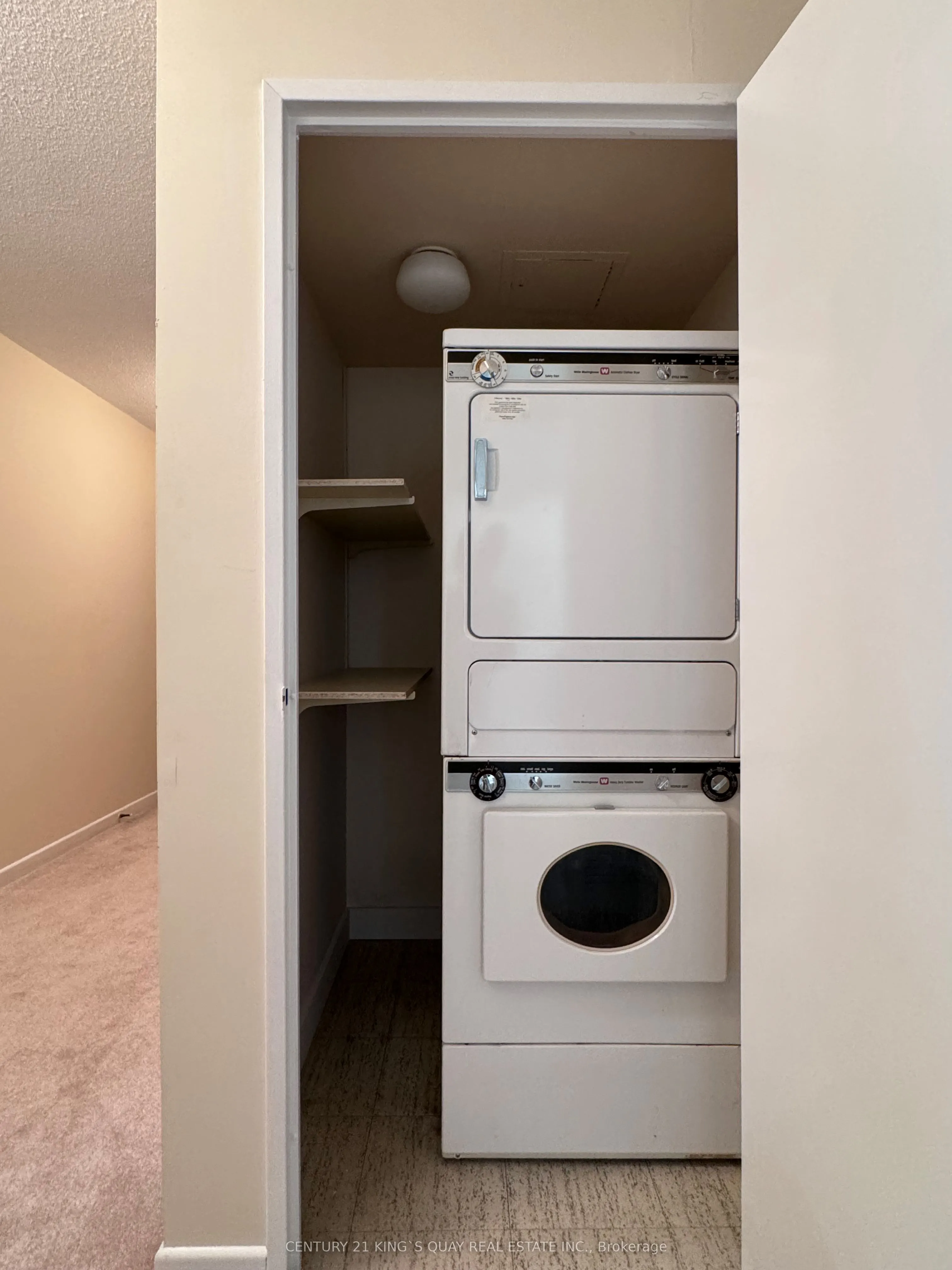 62 Wellesley Street W, #1801