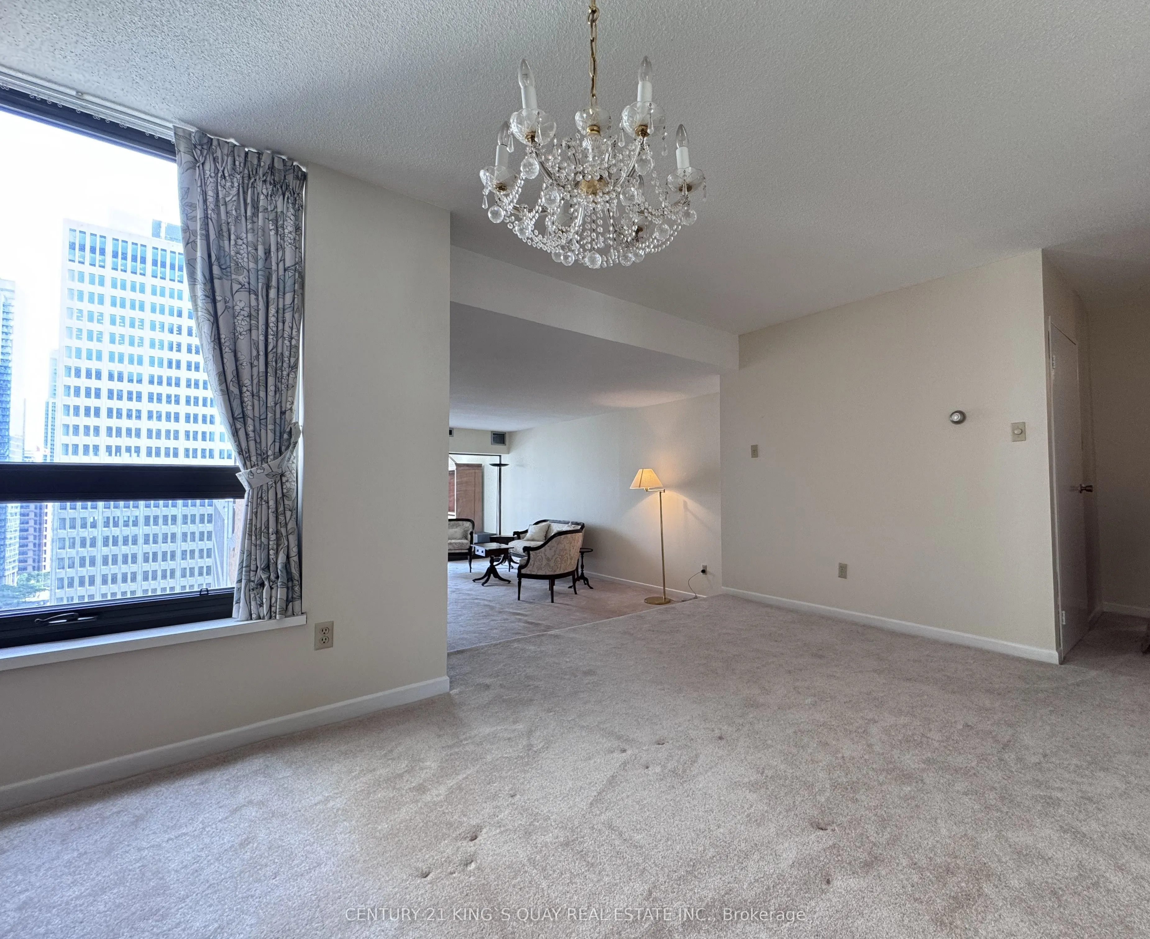 62 Wellesley Street W, #1801