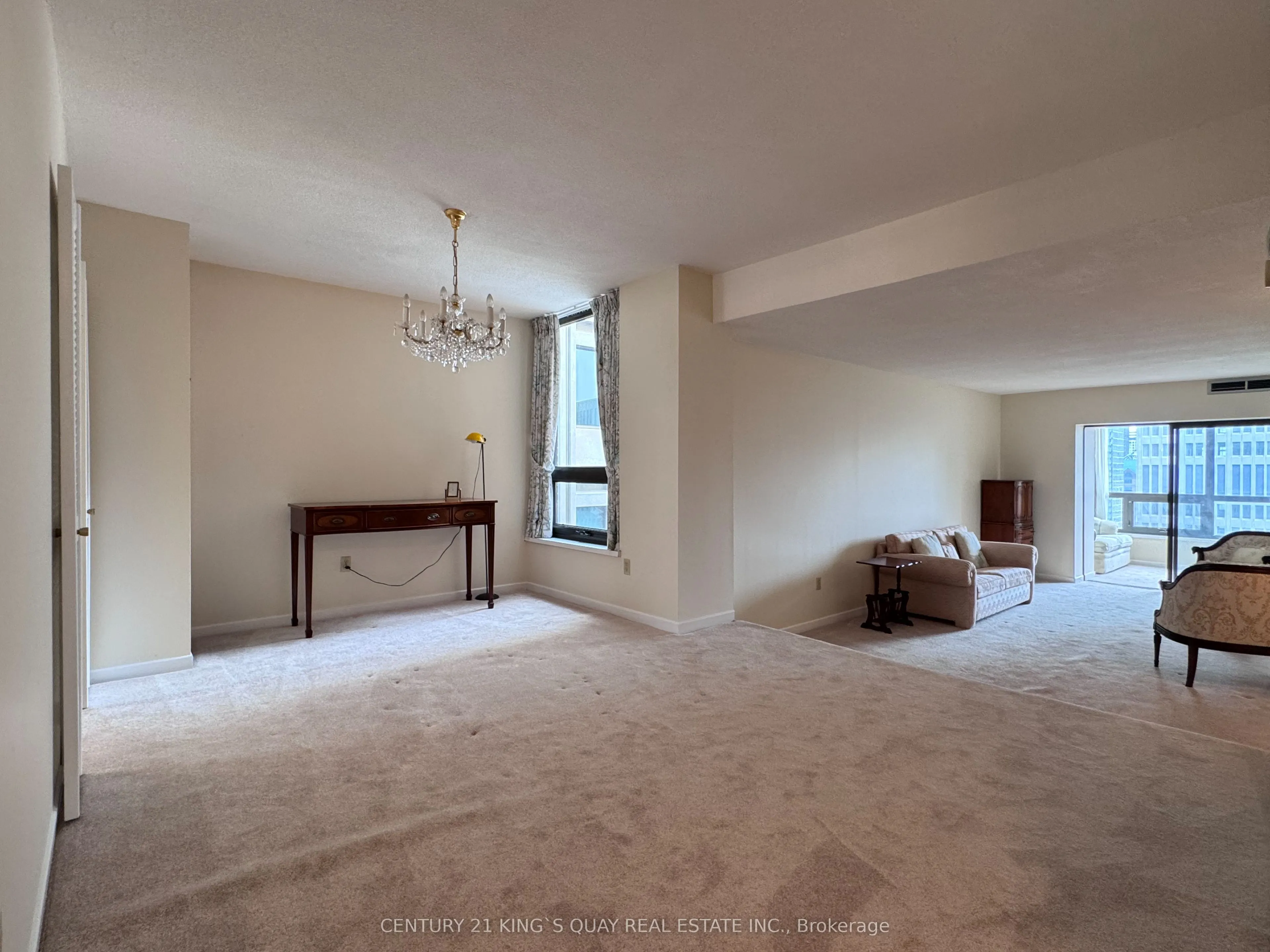 62 Wellesley Street W, #1801