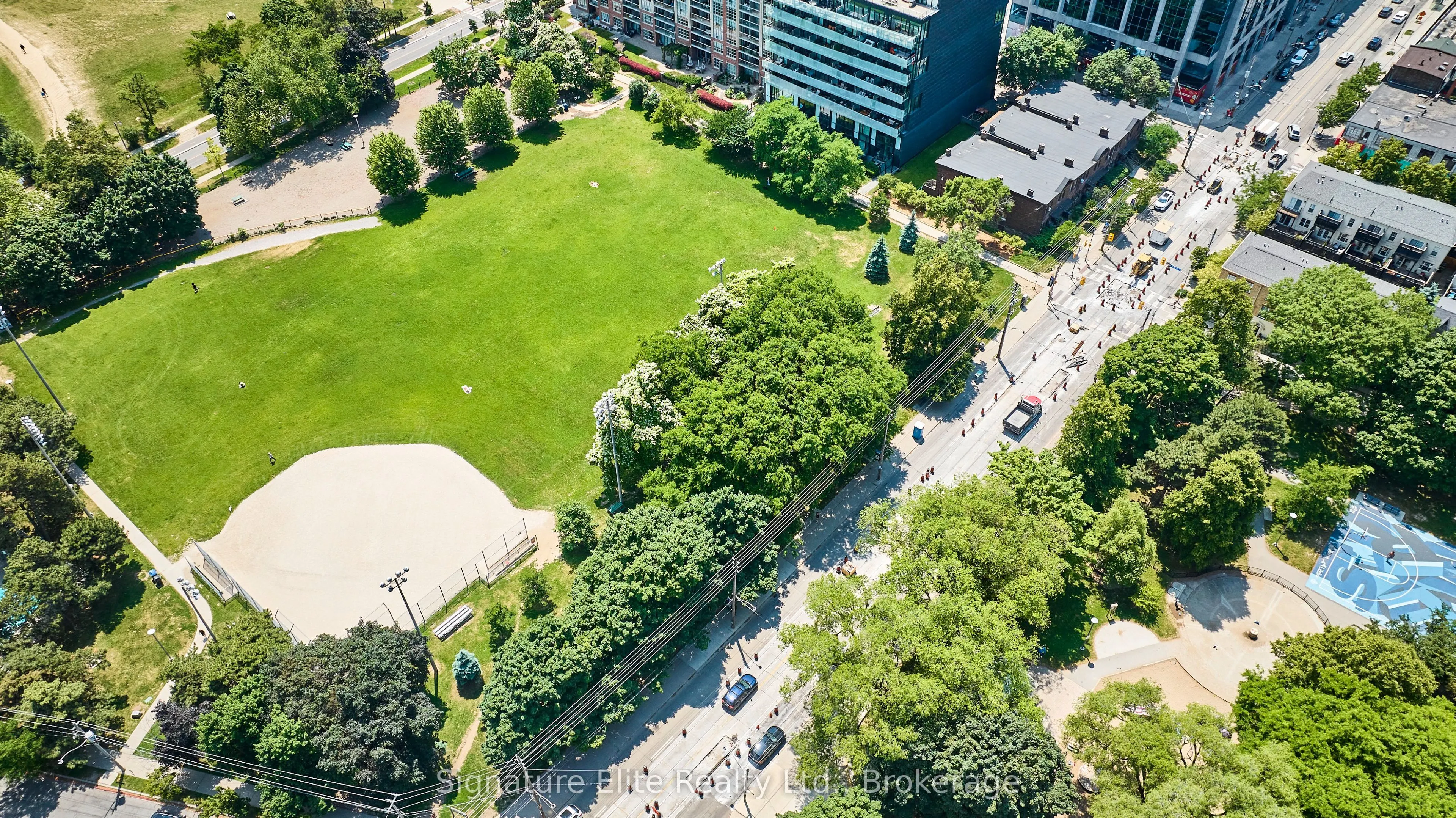 800 King Street W, #201
