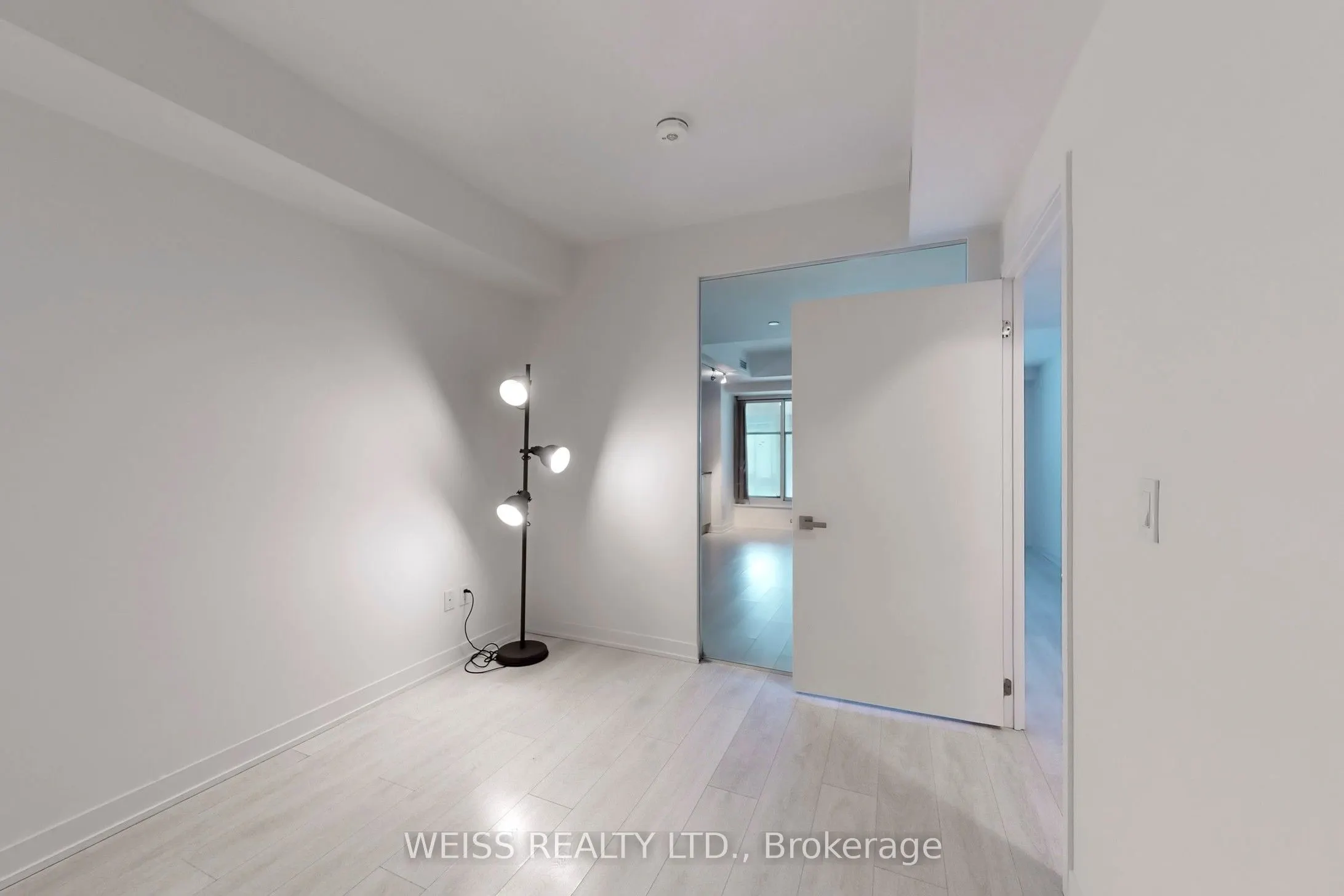 31 Tippett Road, #221