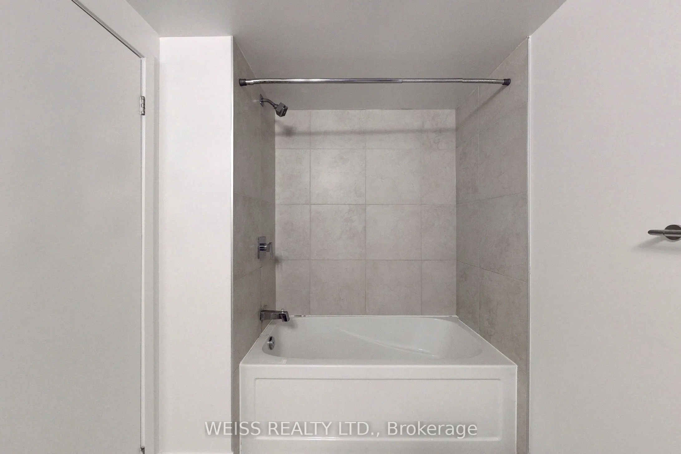 31 Tippett Road, #221