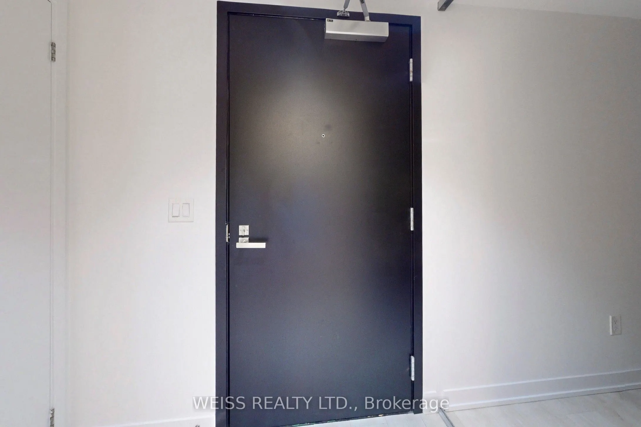 31 Tippett Road, #221