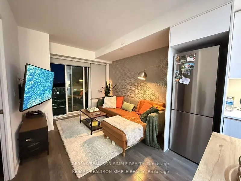 99 Broadway Avenue, #3202