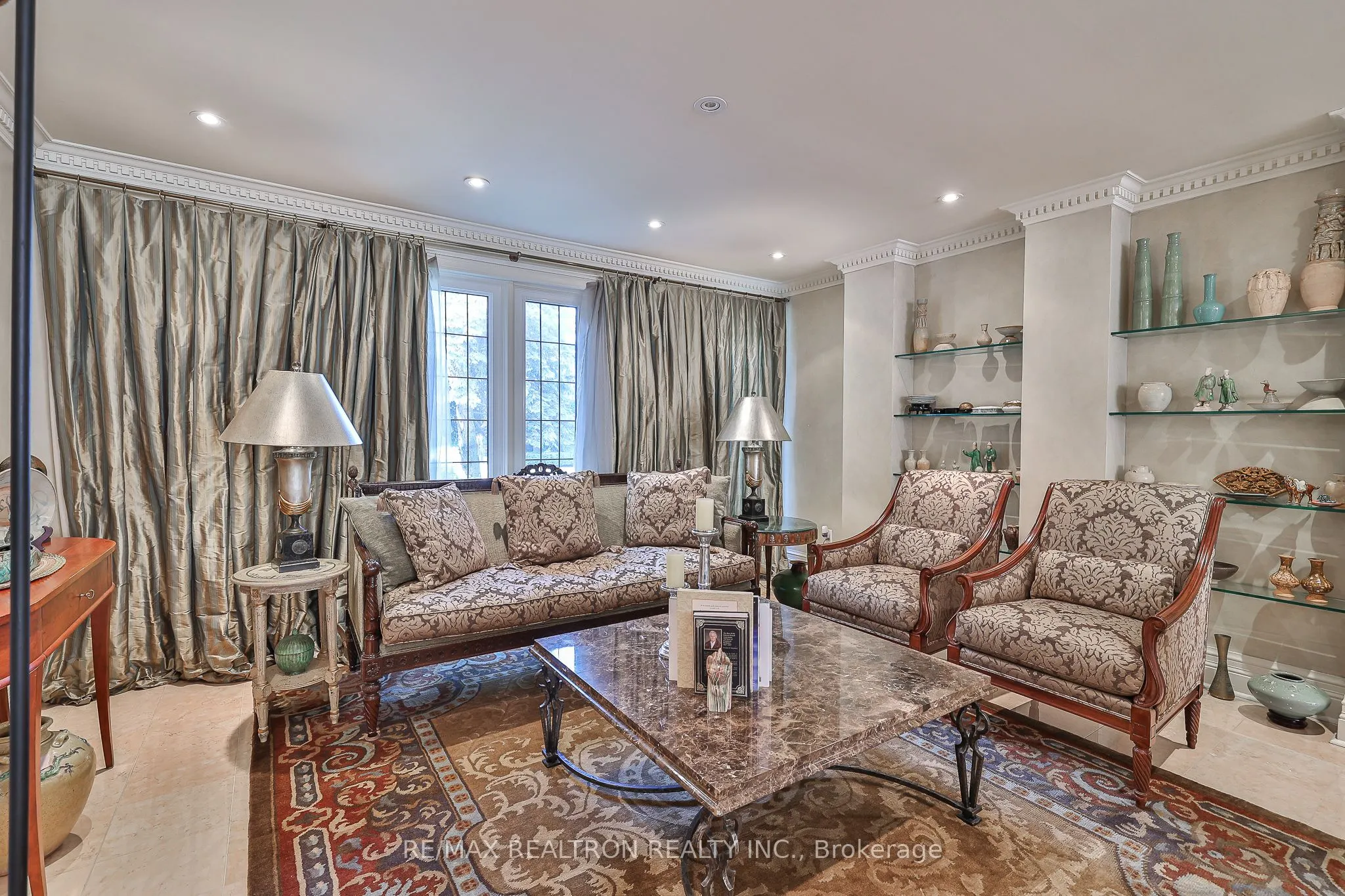 192 The Bridle Path