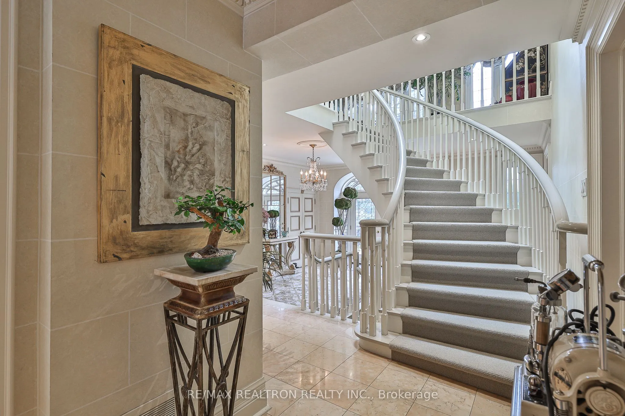 192 The Bridle Path