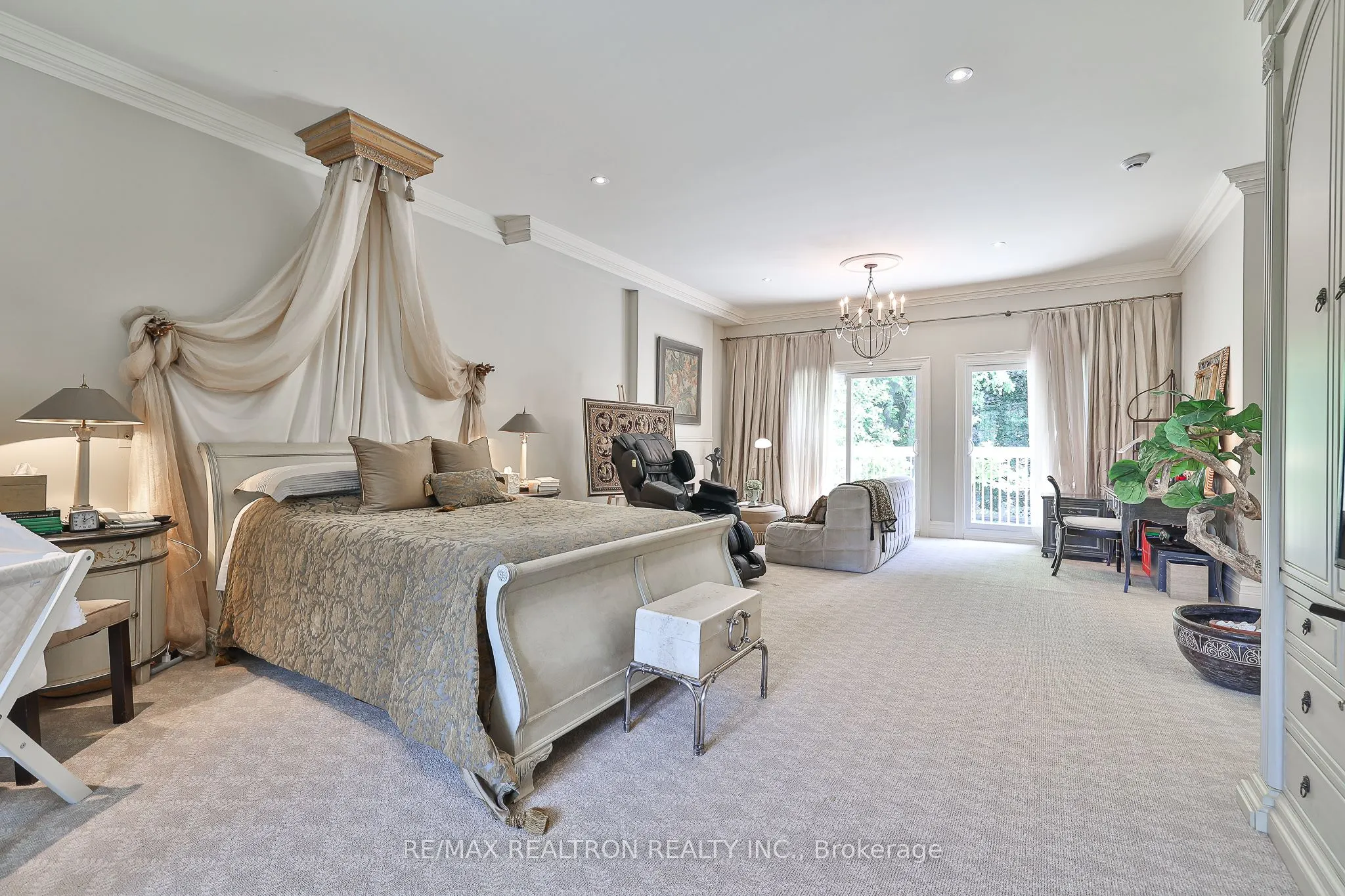 192 The Bridle Path