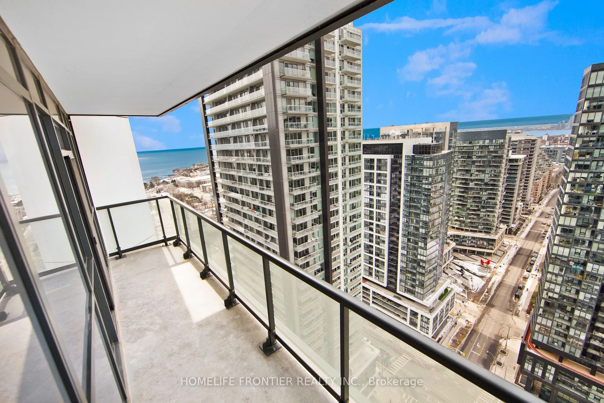 50 Ordnance Street, #2702