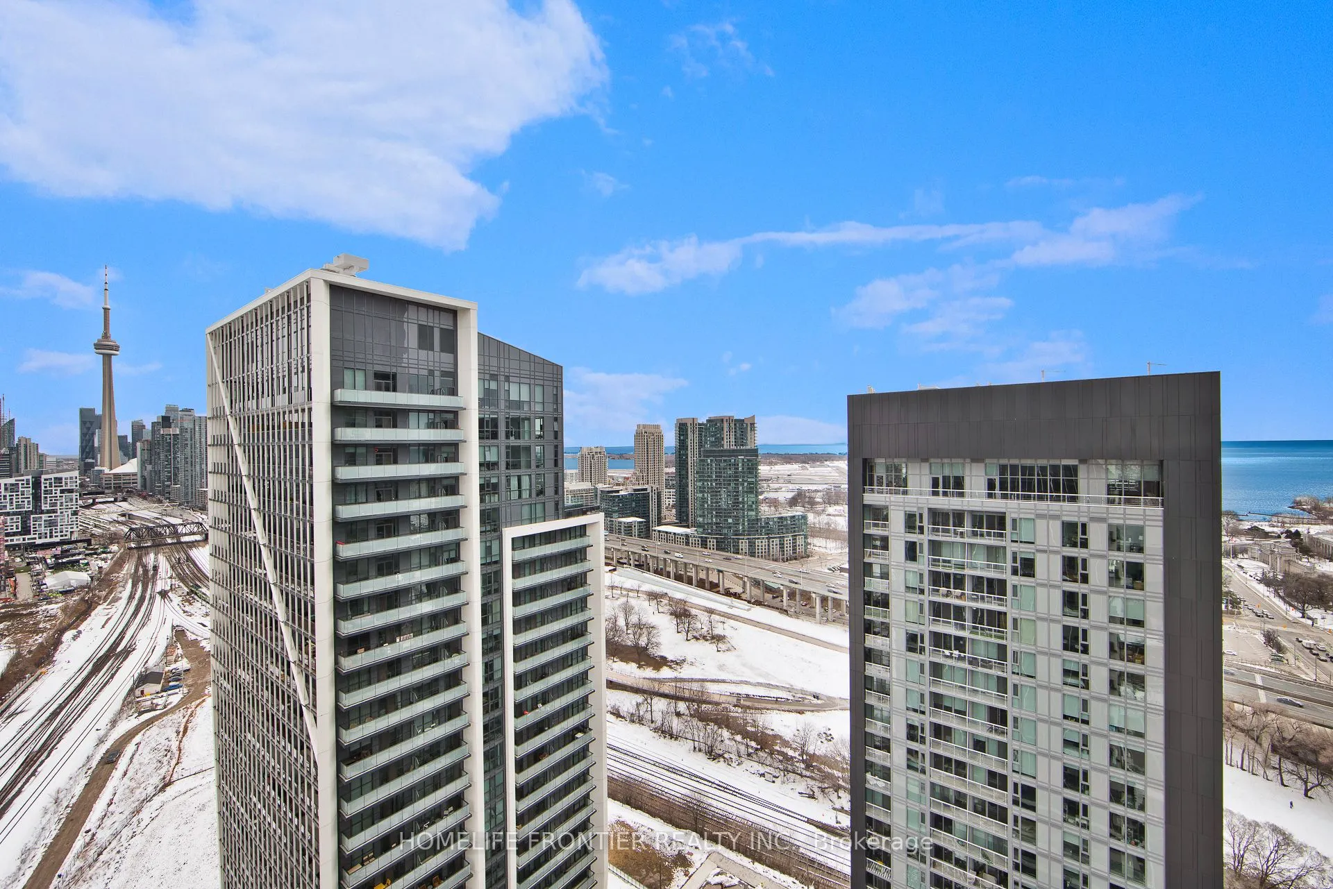 50 Ordnance Street, #2702