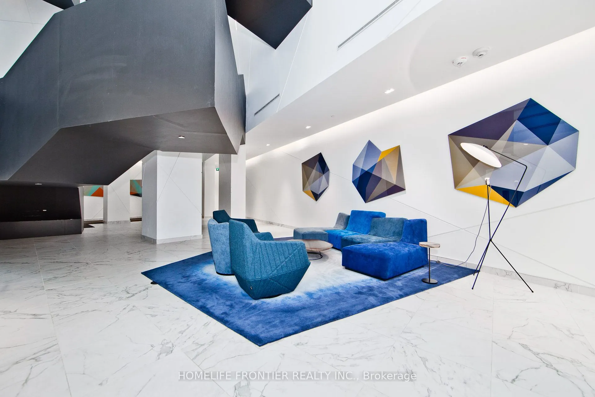 50 Ordnance Street, #2702