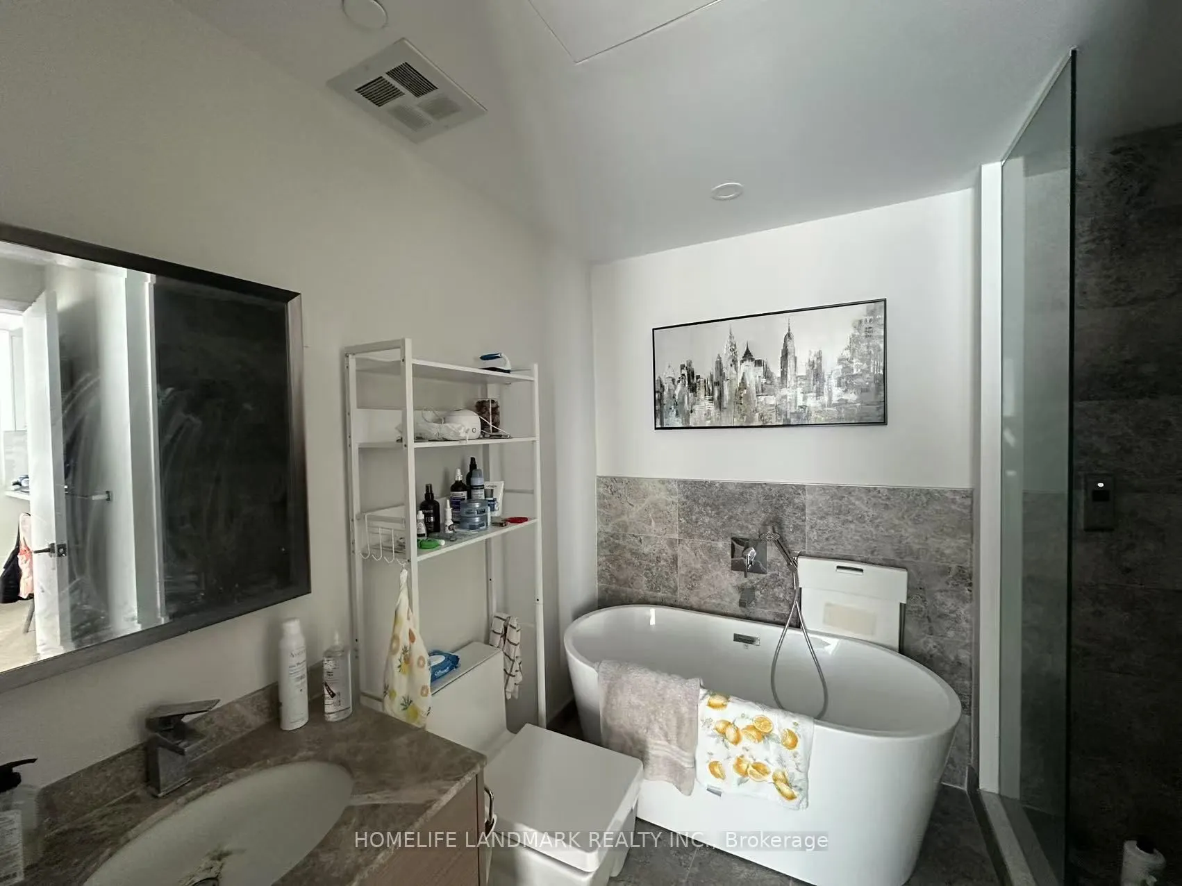 488 University Avenue, #4912
