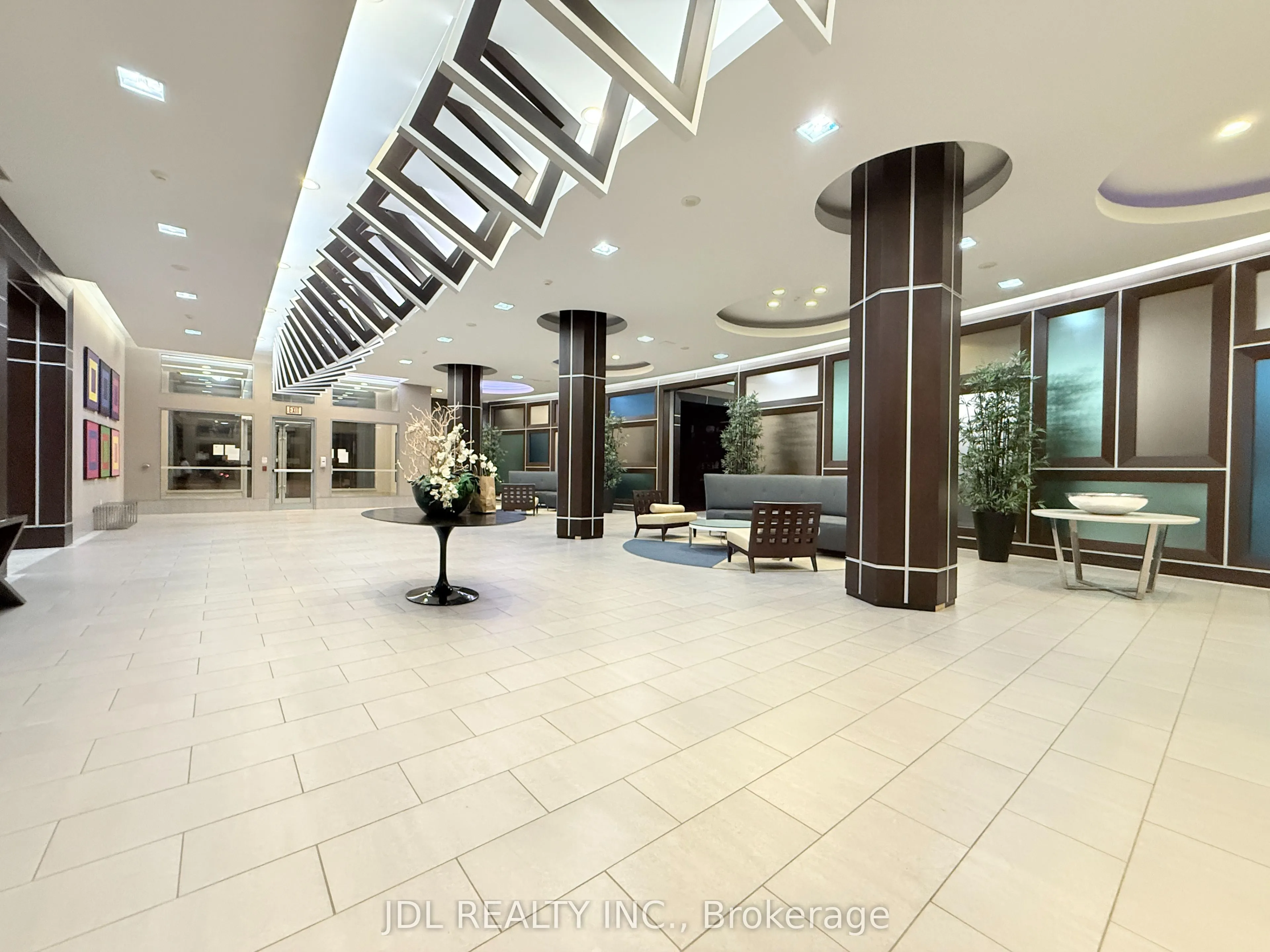 5793 Yonge Street, #602