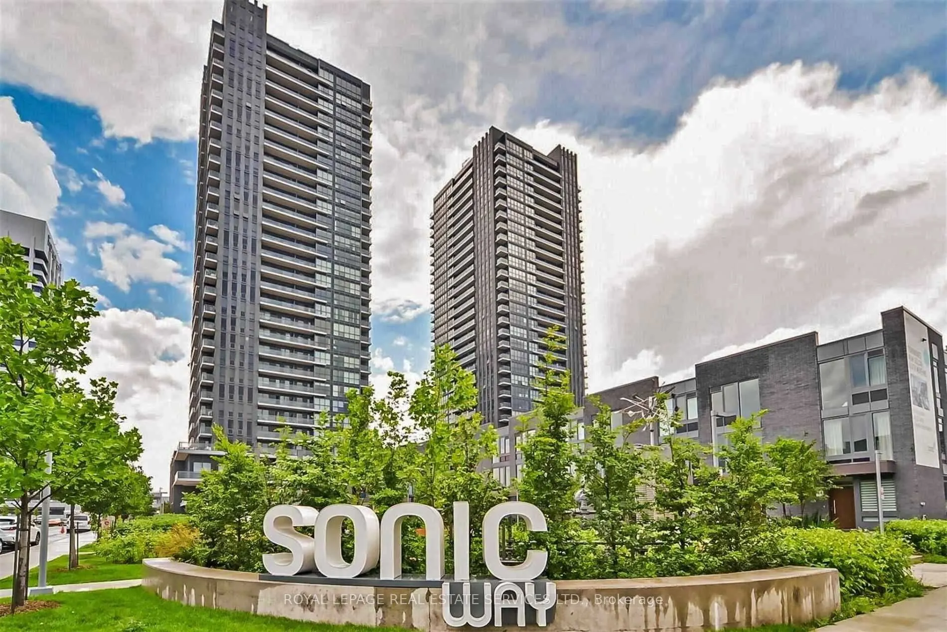 2 Sonic Way, #101