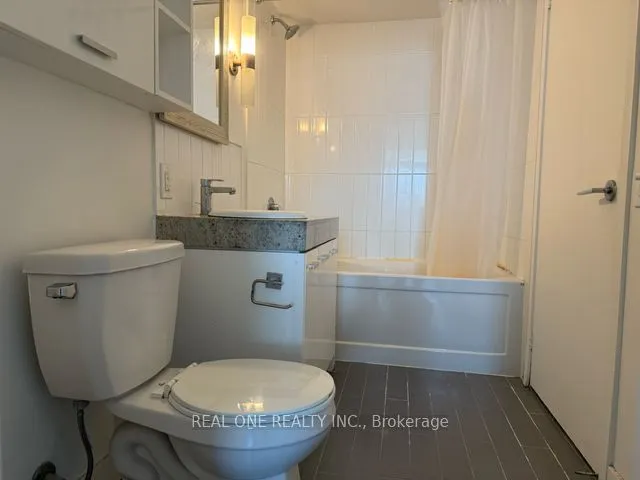 33 Singer Court, #1203