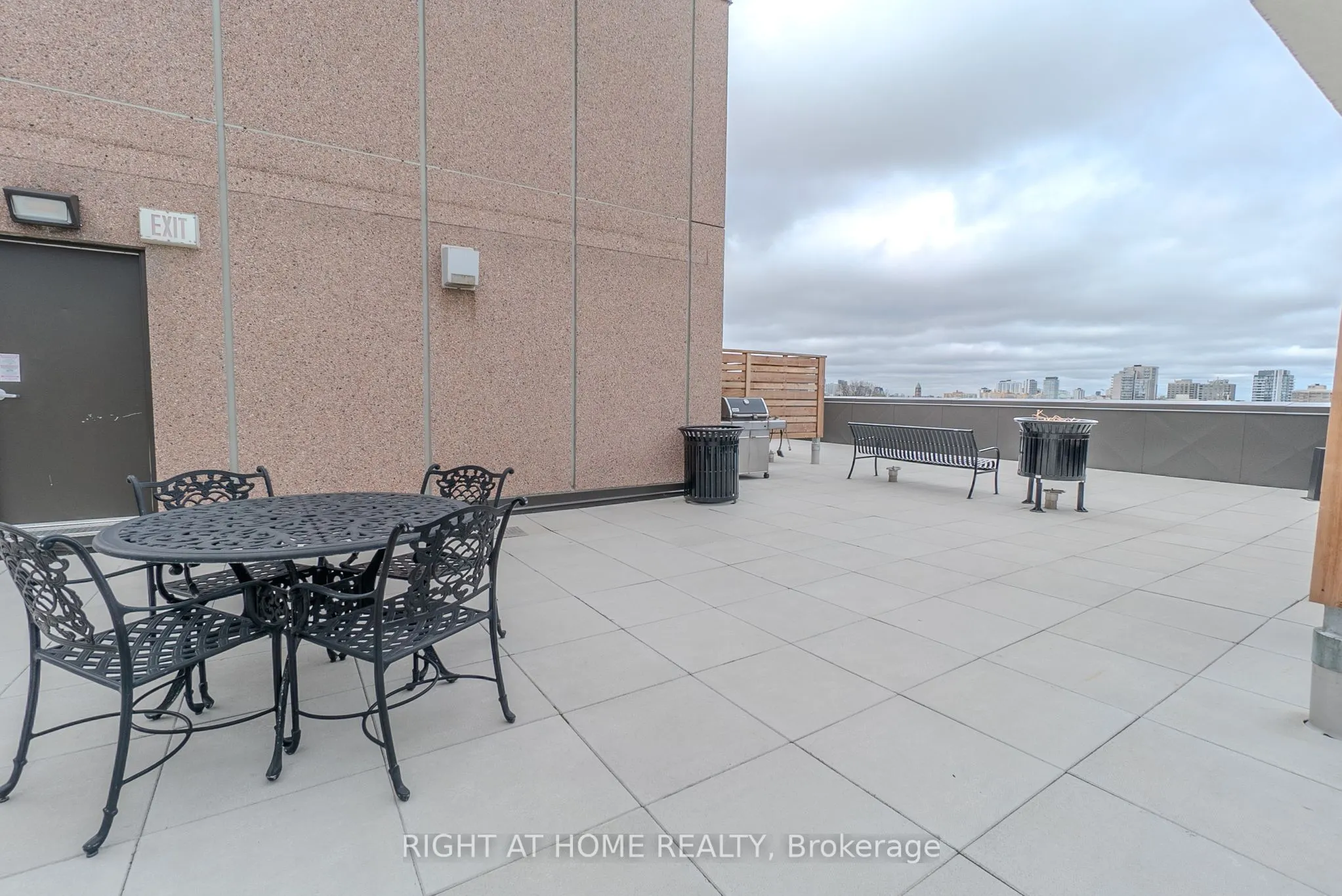 447 Walmer Road, #608
