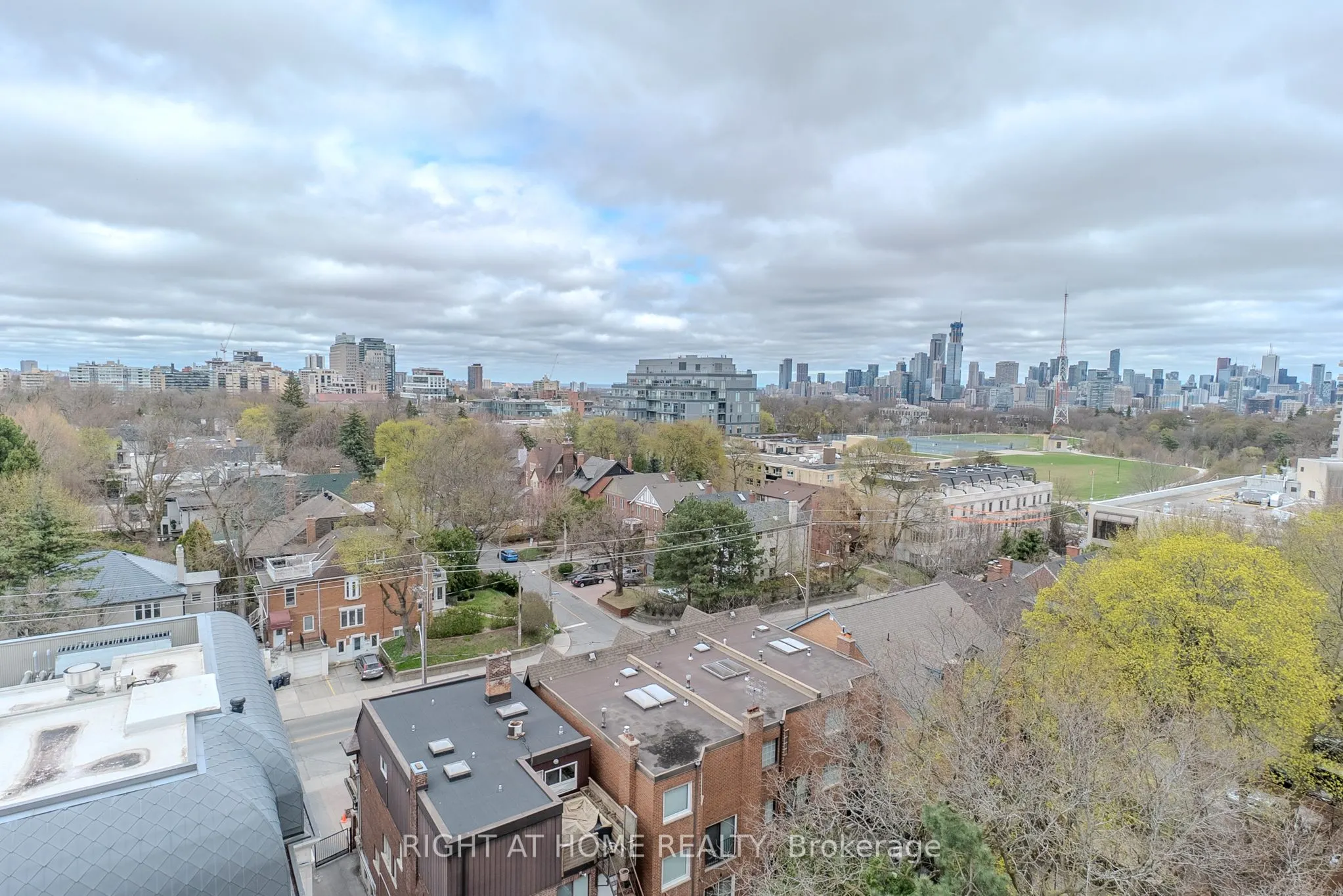 447 Walmer Road, #608