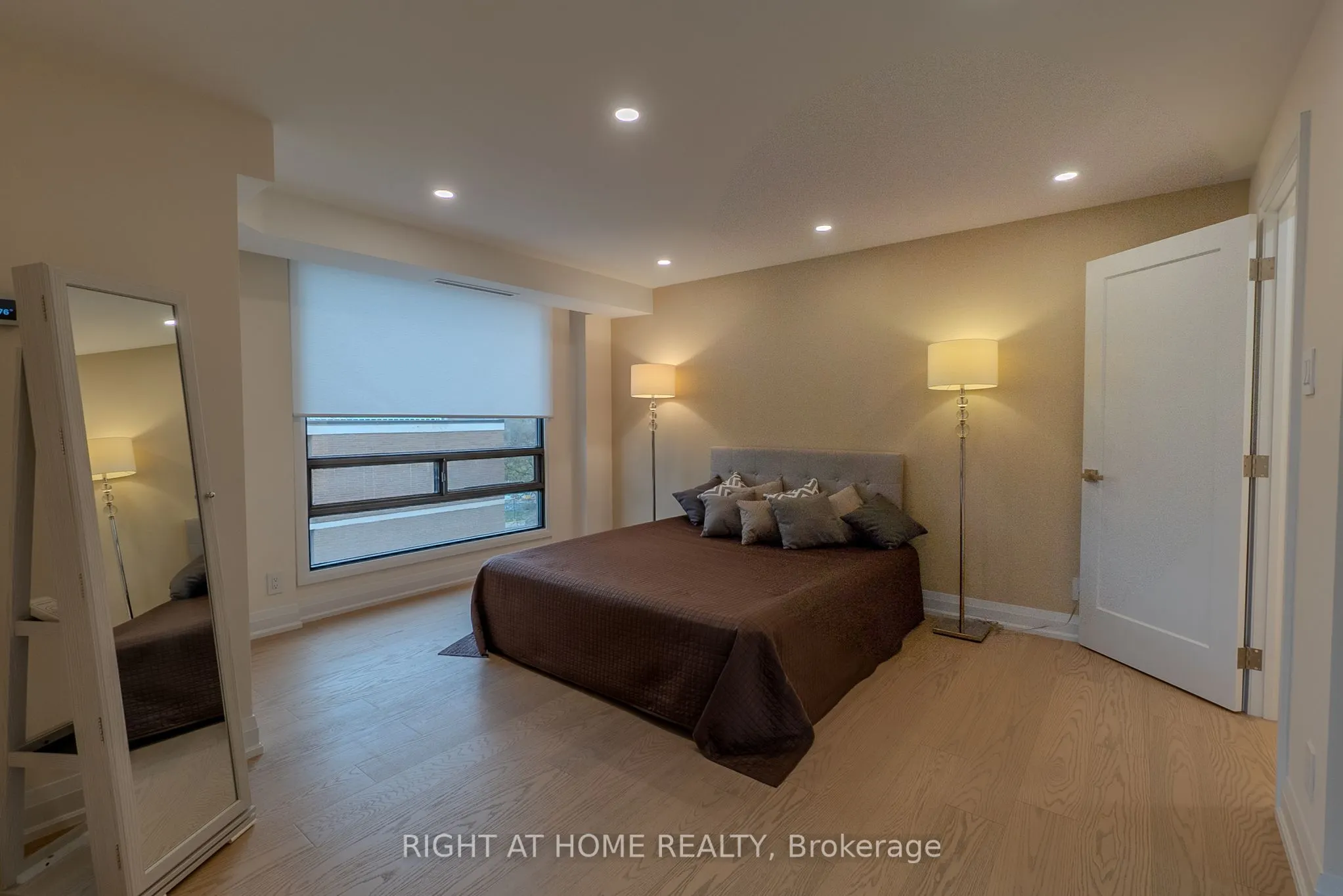 447 Walmer Road, #608