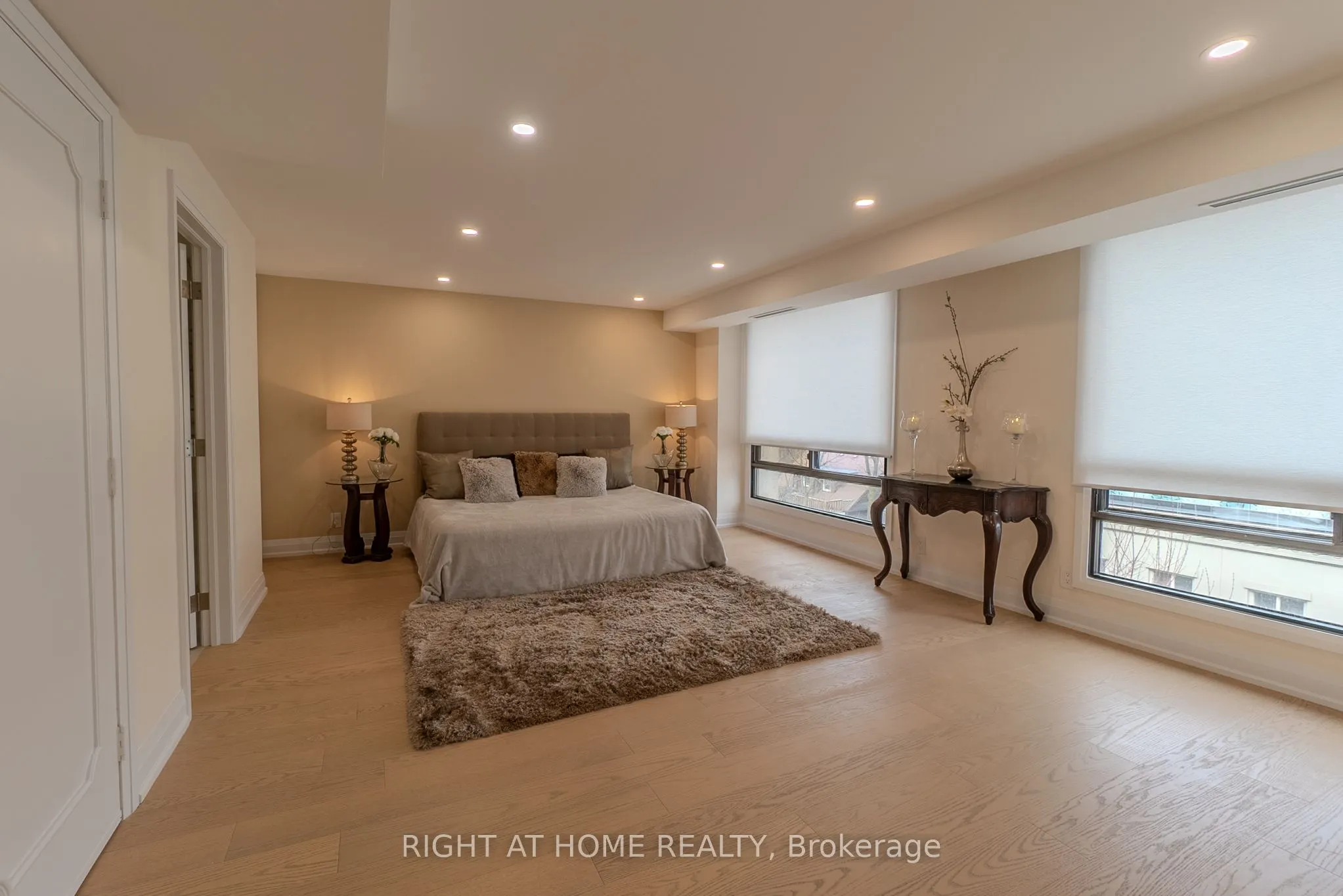 447 Walmer Road, #608