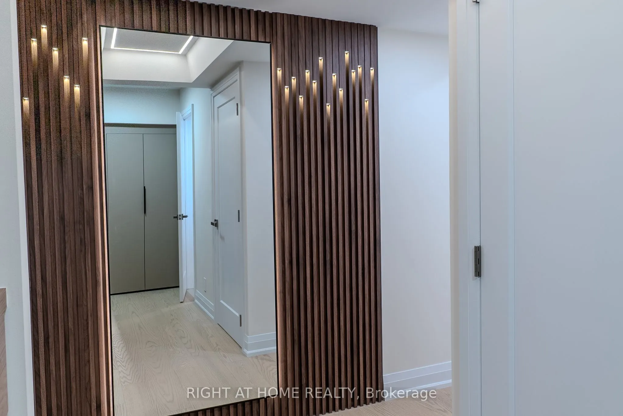 447 Walmer Road, #608