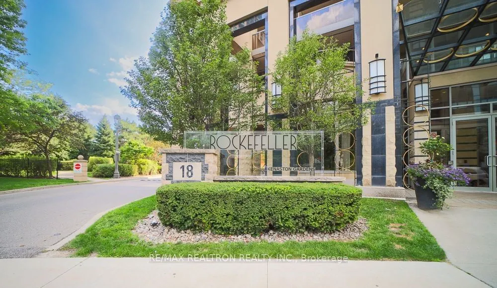 18 Kenaston Gardens, #1108