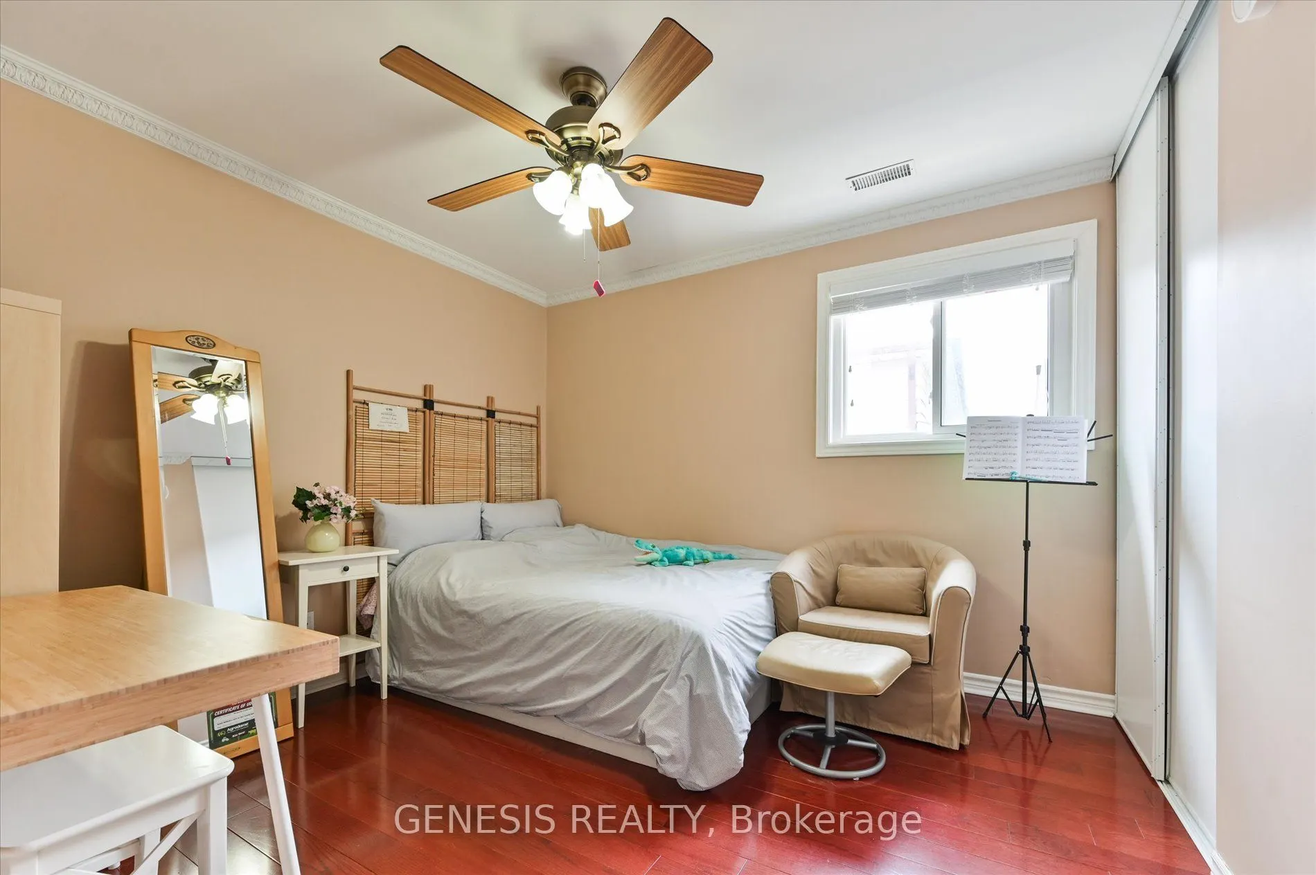 242 Banbury Road