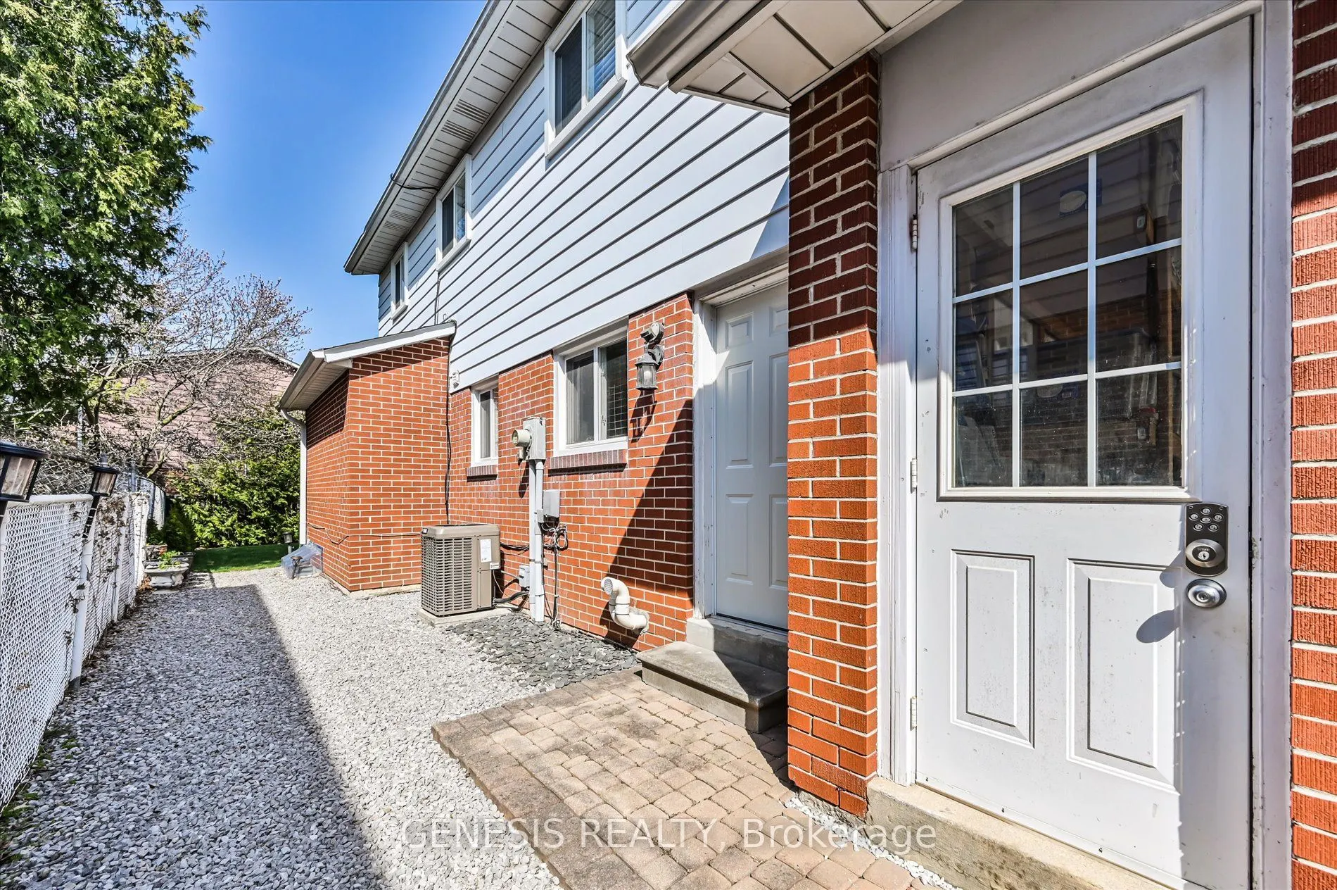 242 Banbury Road