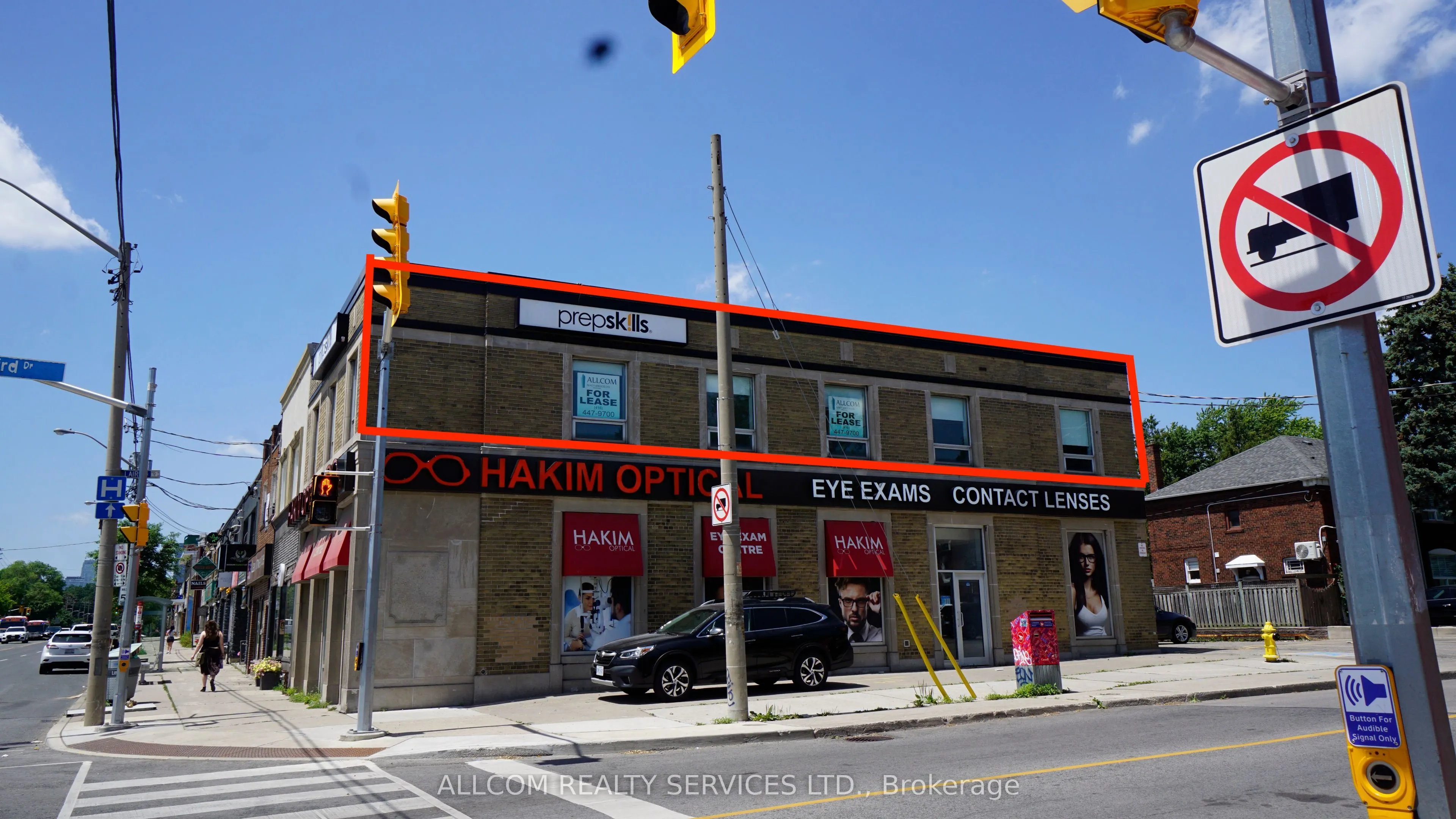 876 Eglinton Avenue E