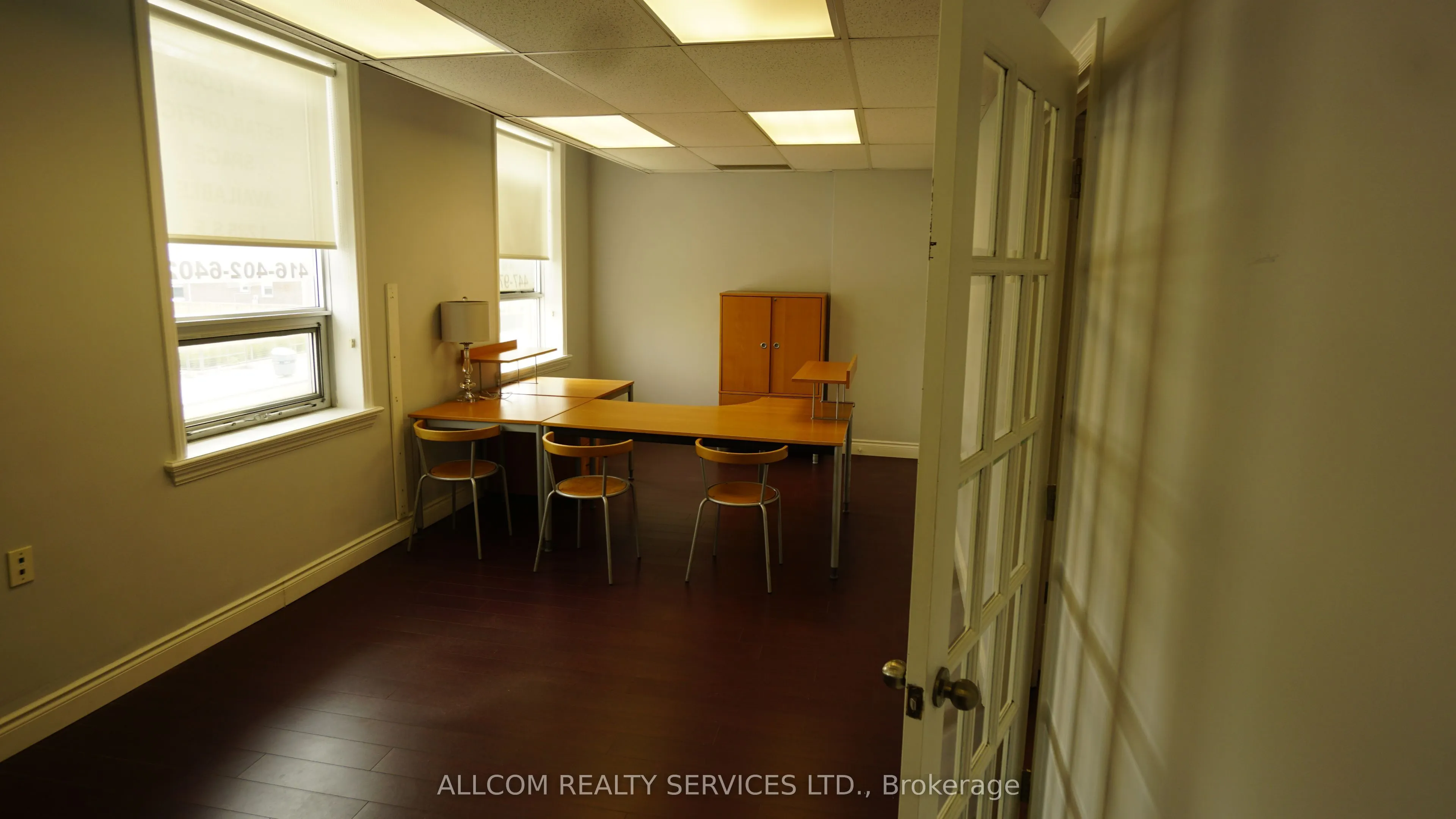 876 Eglinton Avenue E