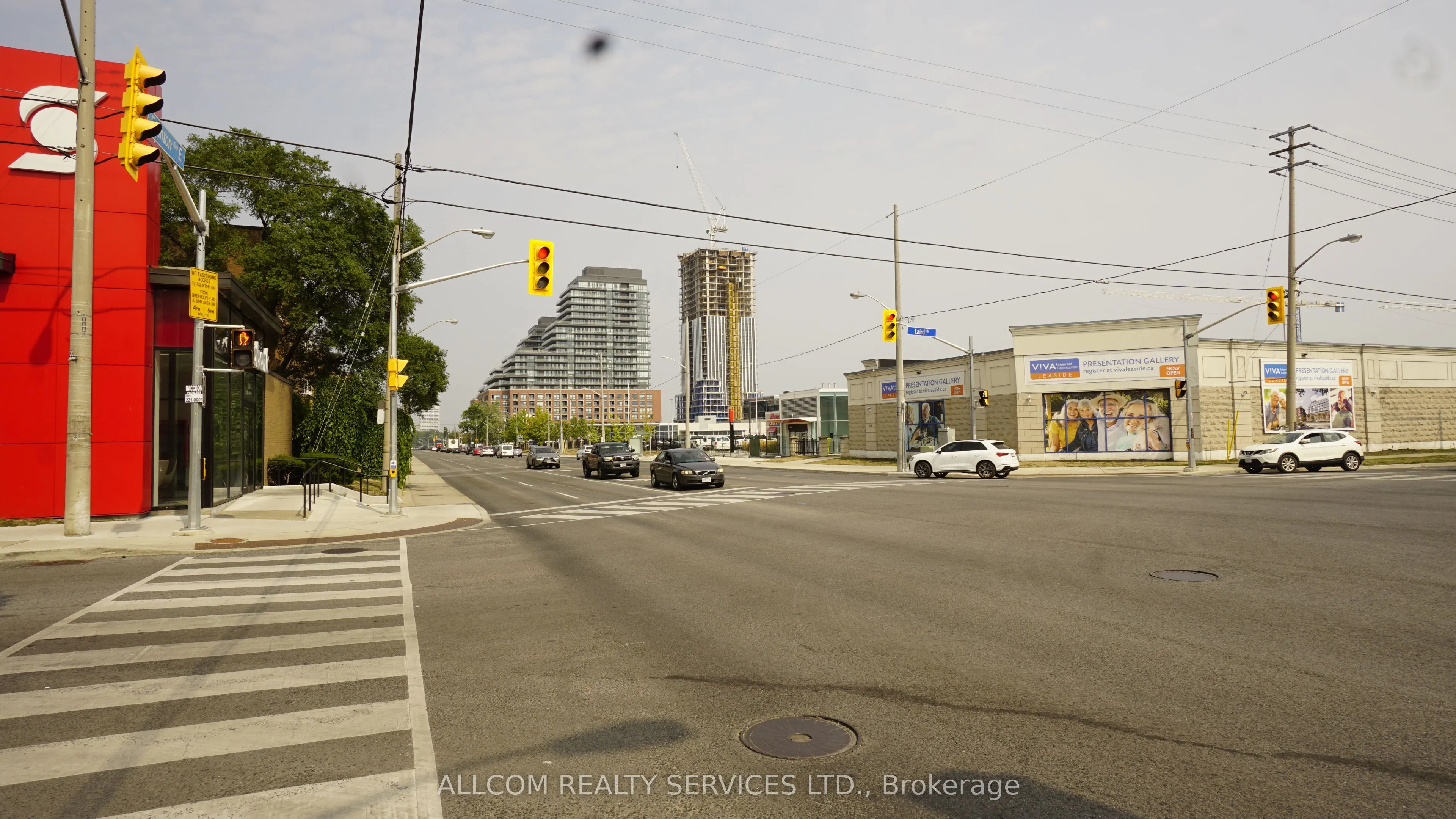 876 Eglinton Avenue E