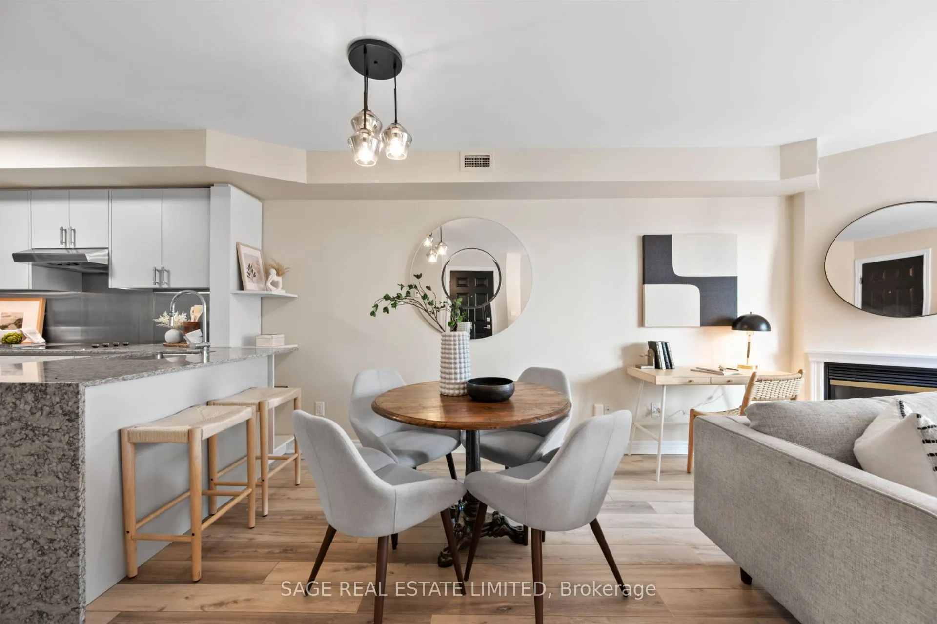 232 St George Street, #15