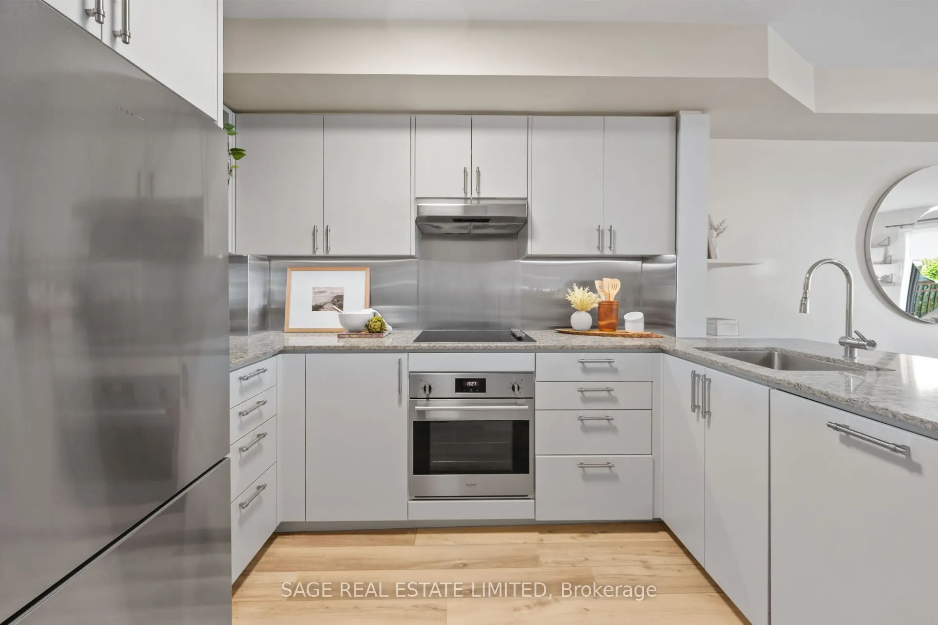 232 St George Street, #15