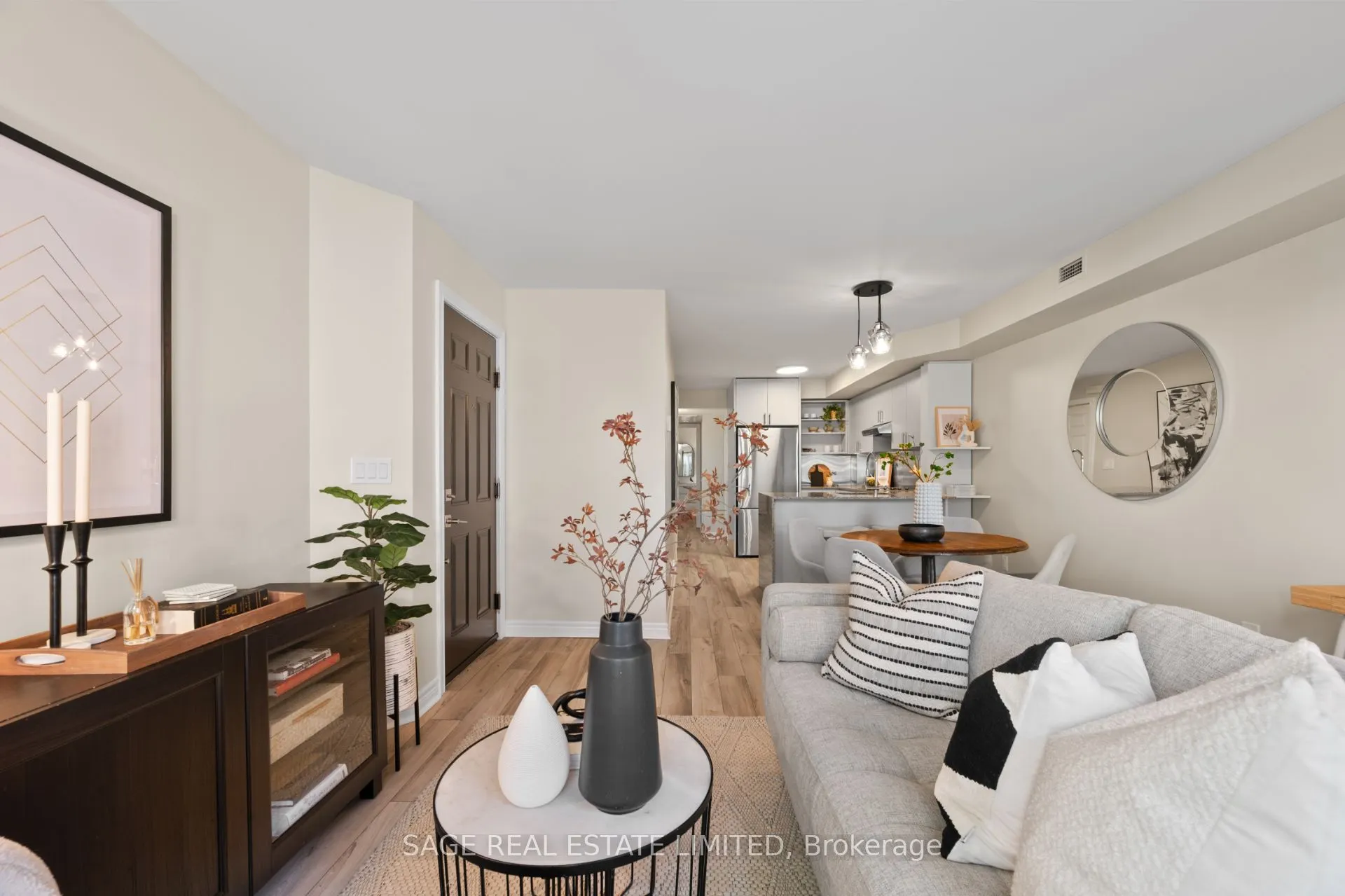 232 St George Street, #15
